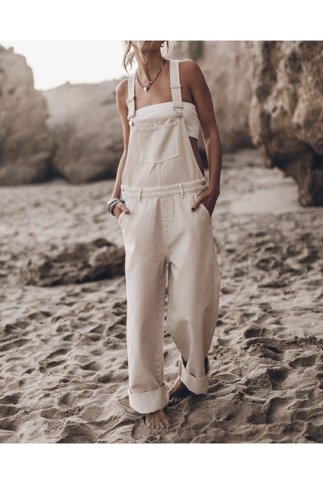 THE GREIGE DUNGAREES 1