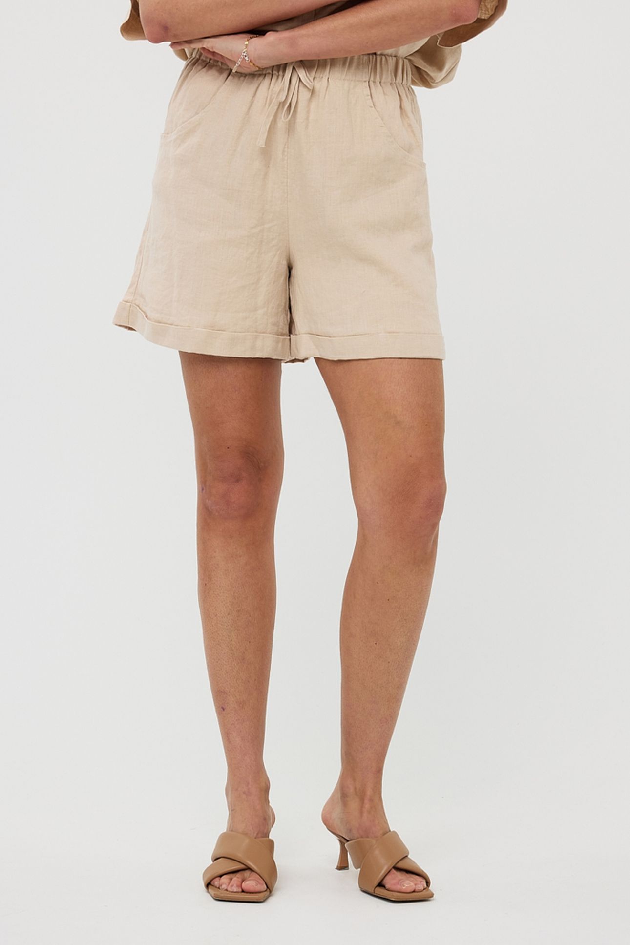 SHORTS LINEN SAND 1
