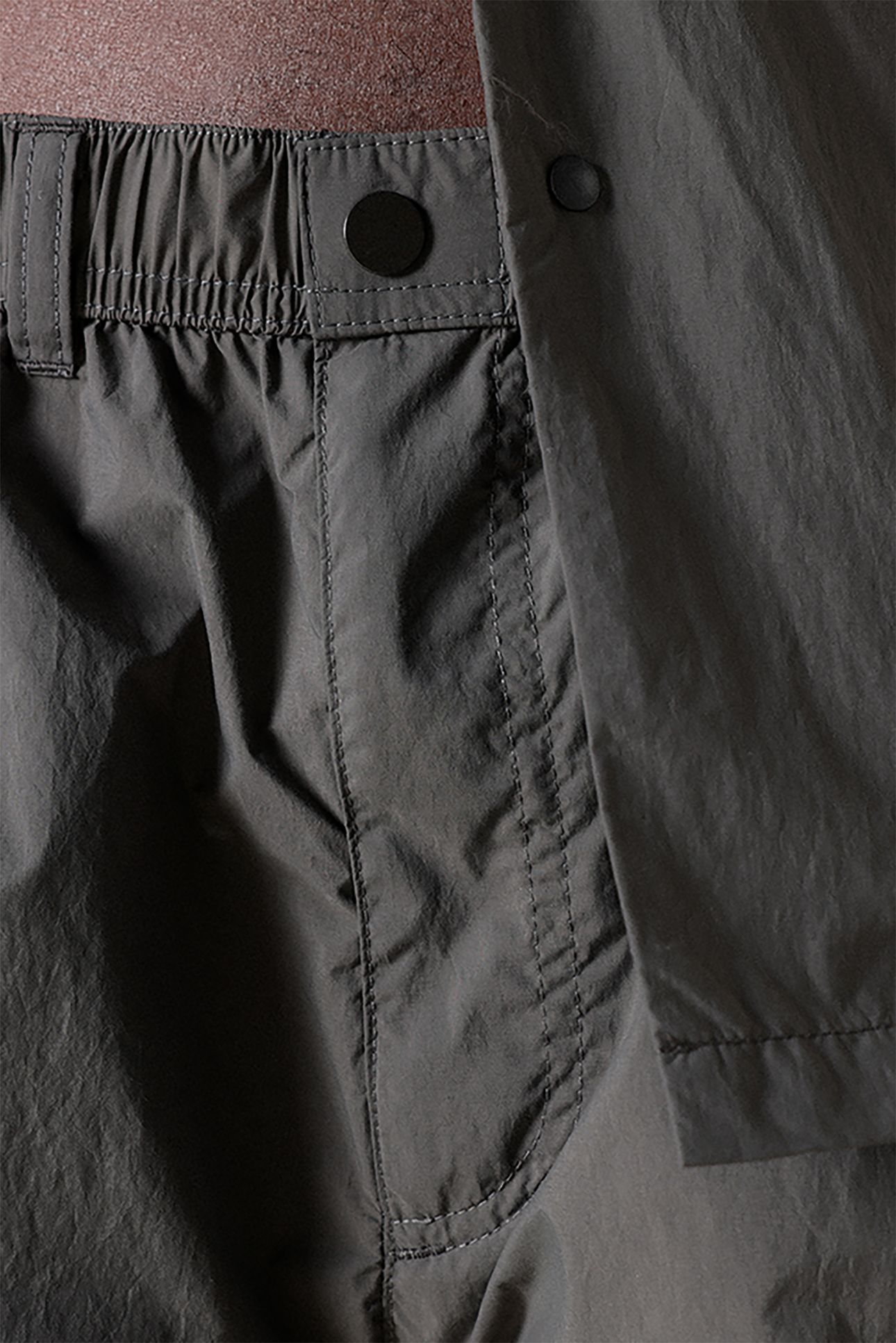 UNISEX SL WR CARGO SHORTS ASH BLACK 4