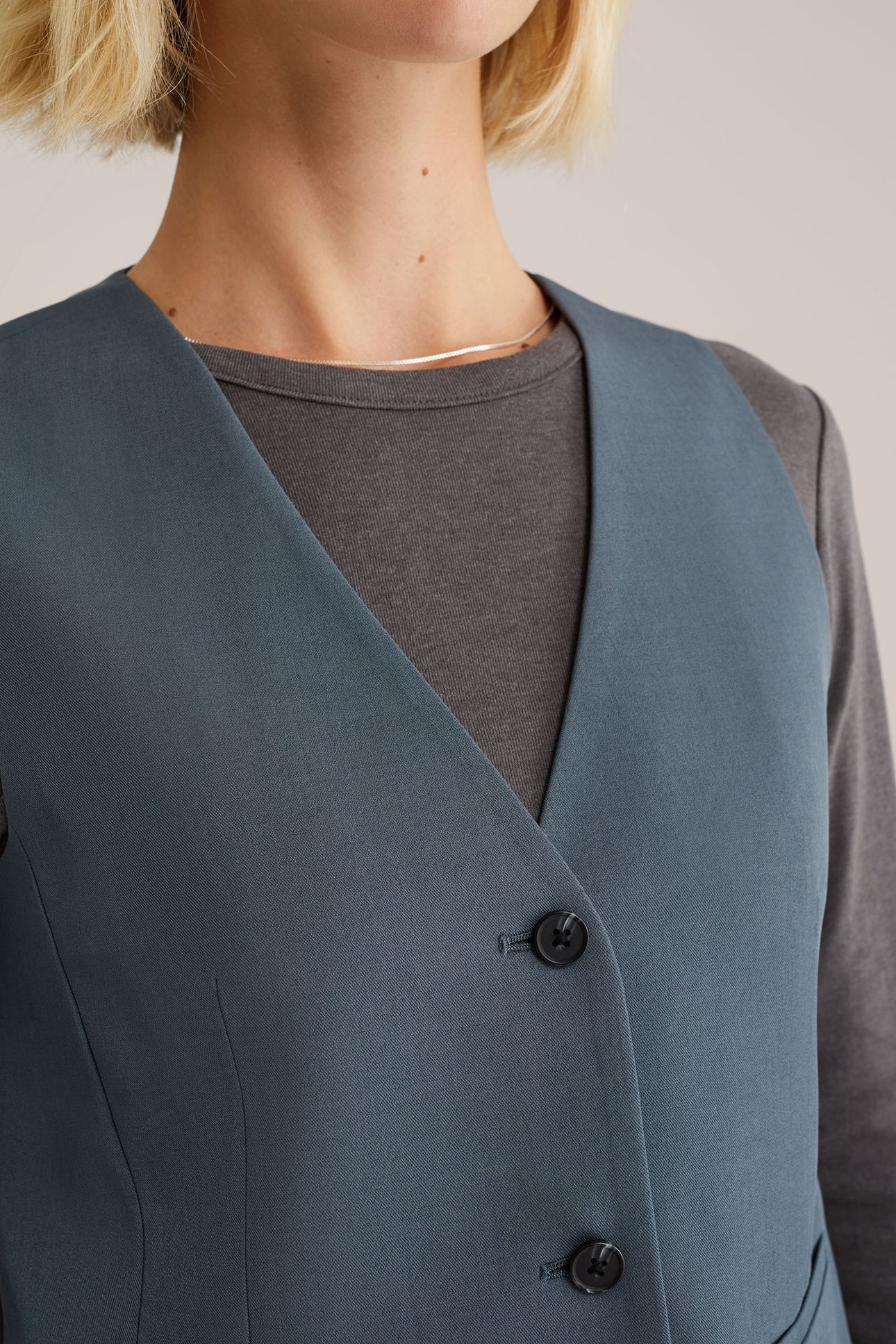 GILET GREYISH GREEN 6