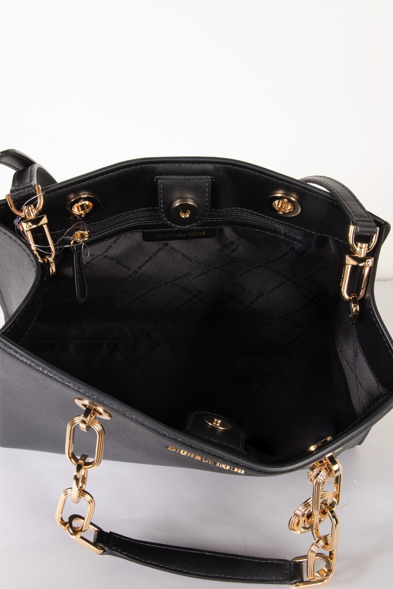MEDIUM SATCHEL BLACK 4