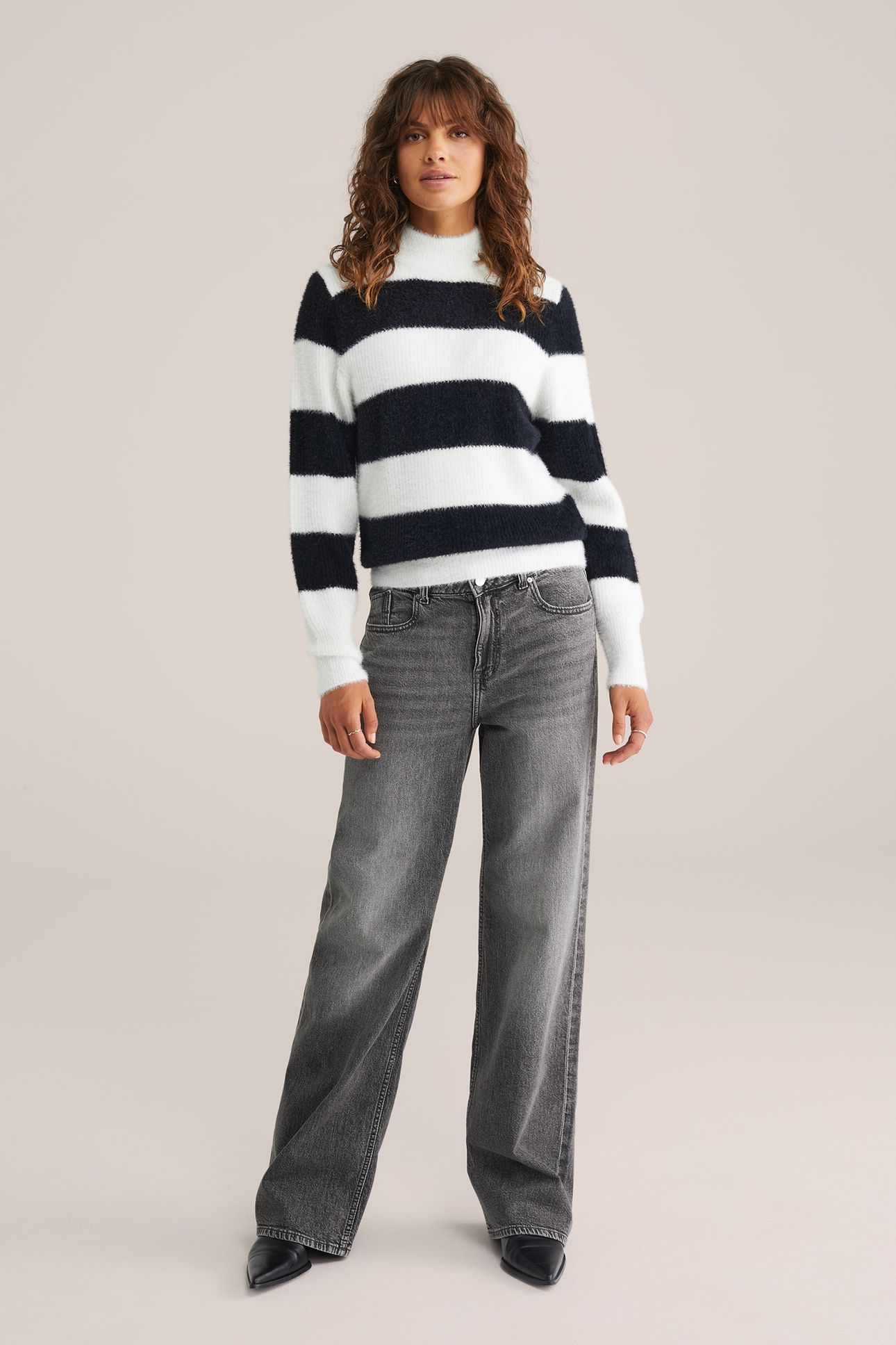 KNITTED PULLOVER BLACK 1