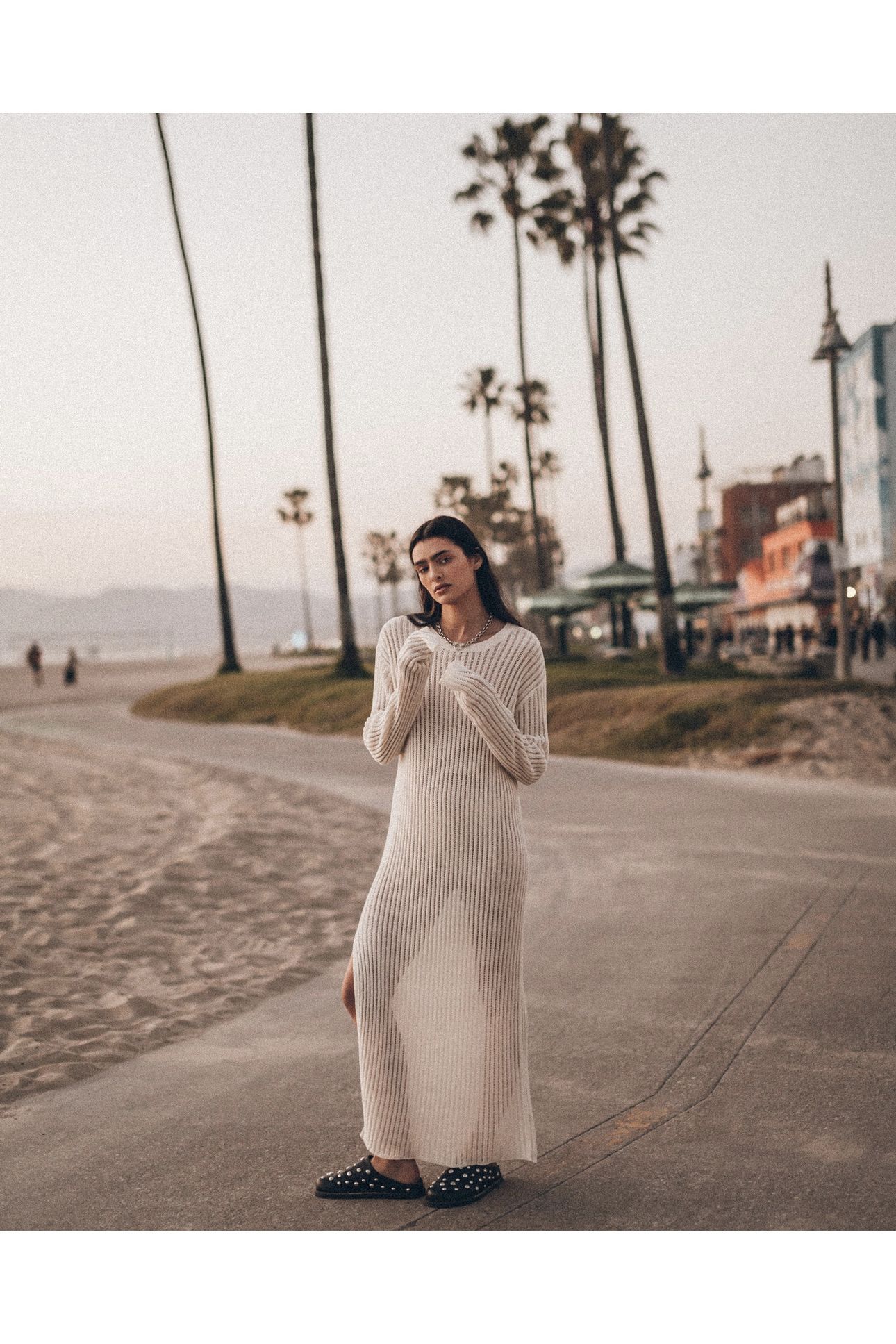 THE WHITE OPEN LONGSLEEVE DRESS 1