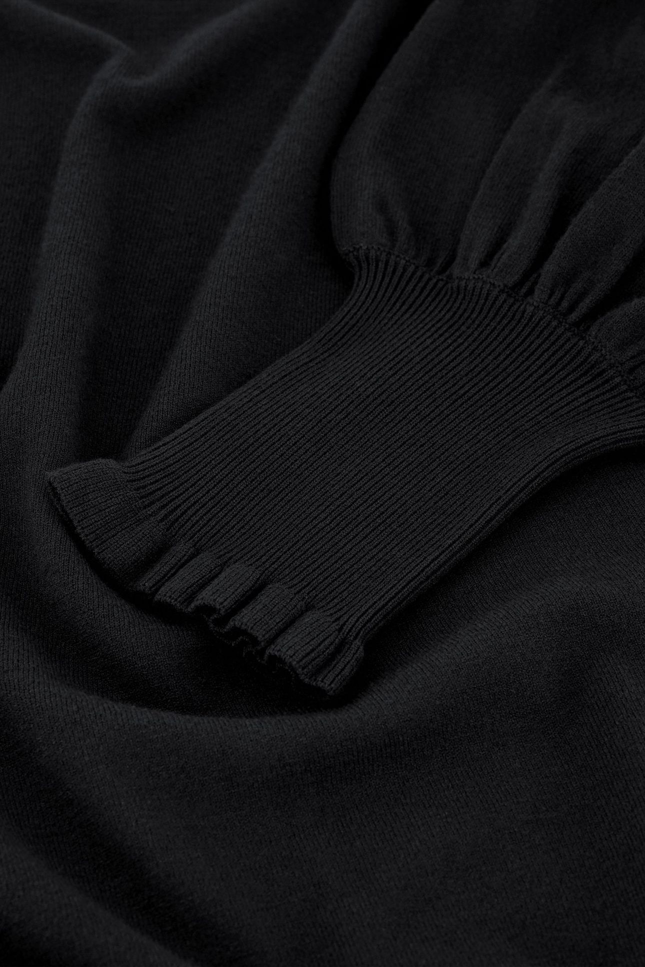MOLLY BALLOON PULLOVER BLACK 5
