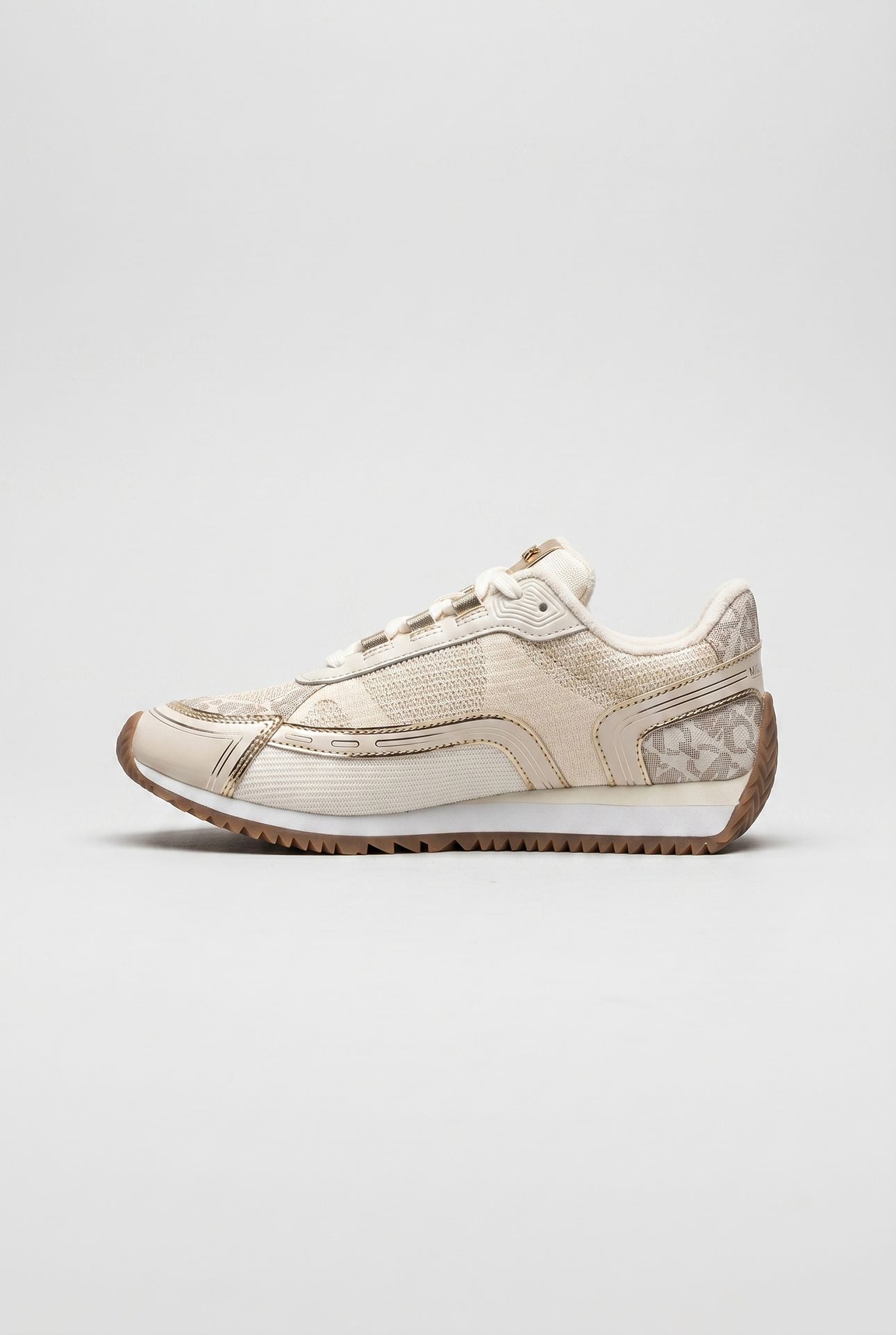 BYRDIE TRAINER VANILLA MULTI 6