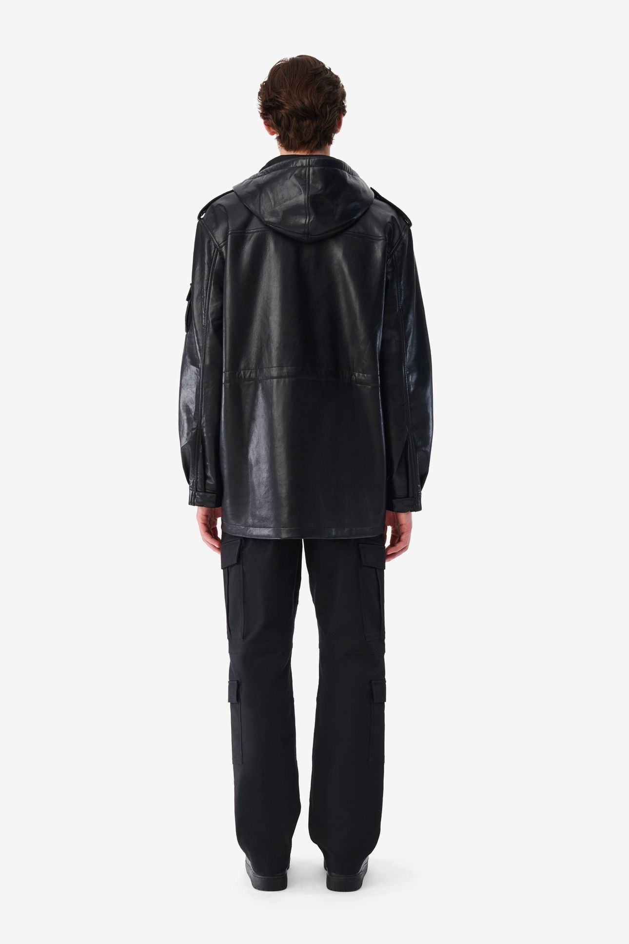 EFHIO OUTERWEAR BLACK 3