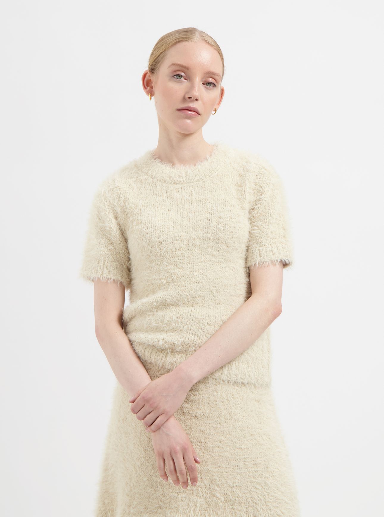 NOUS SOMMES LABELS – AMY FUZZY TOP SAND 3