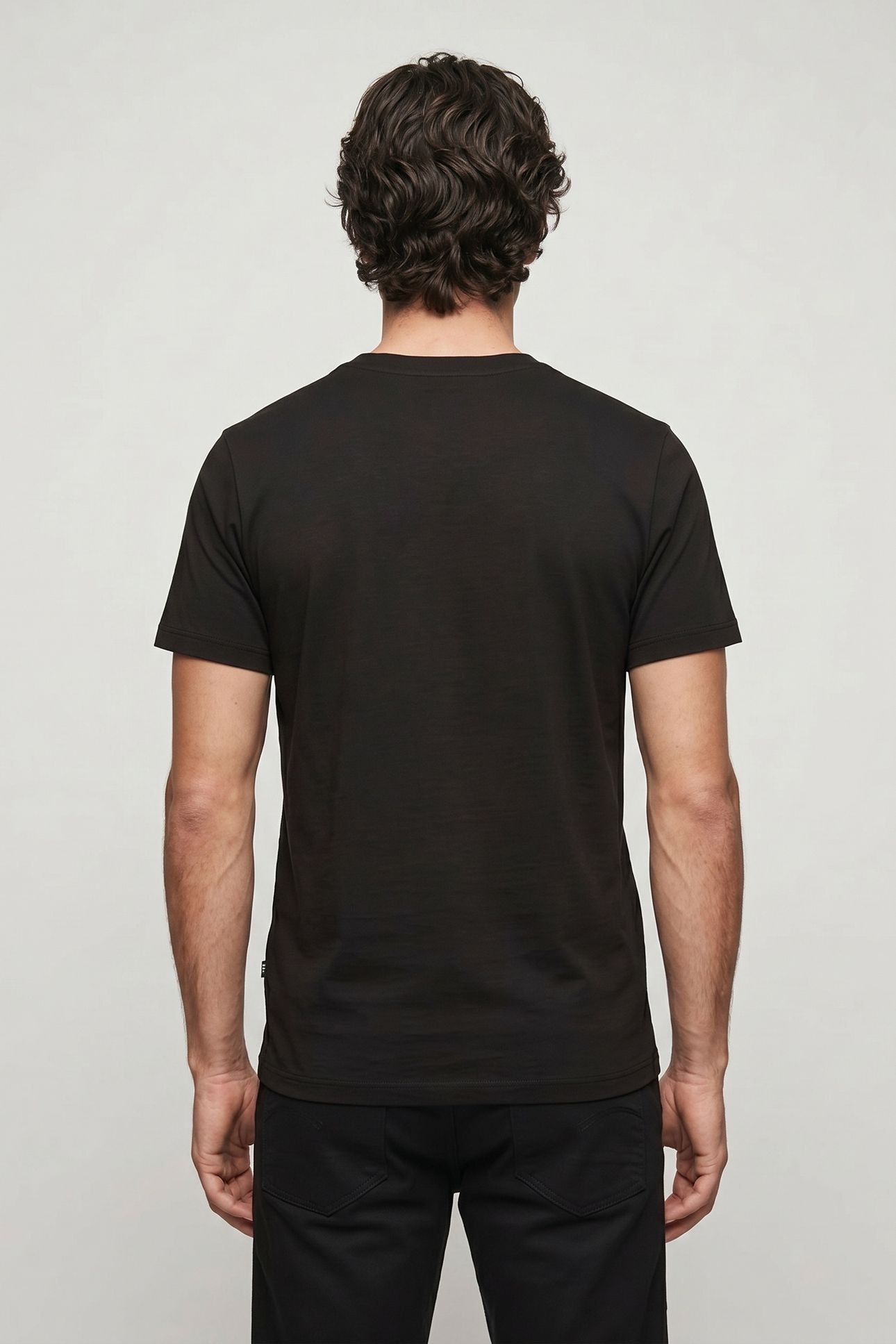 CHEST LOGO SLIM R T S\S DK BLACK 4