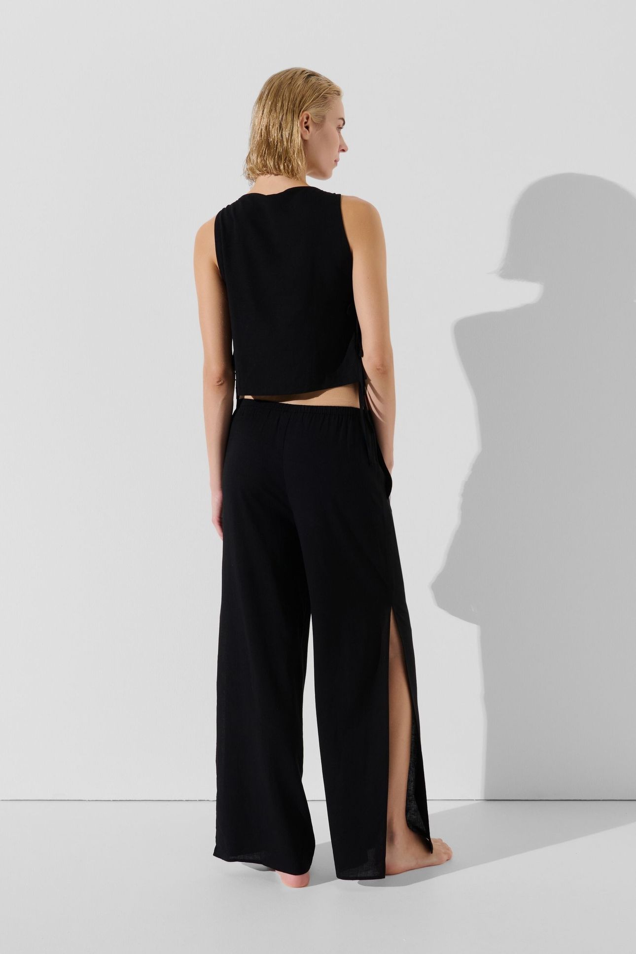 KARL SIGNATURE BEACH TROUSERS BLACK 4