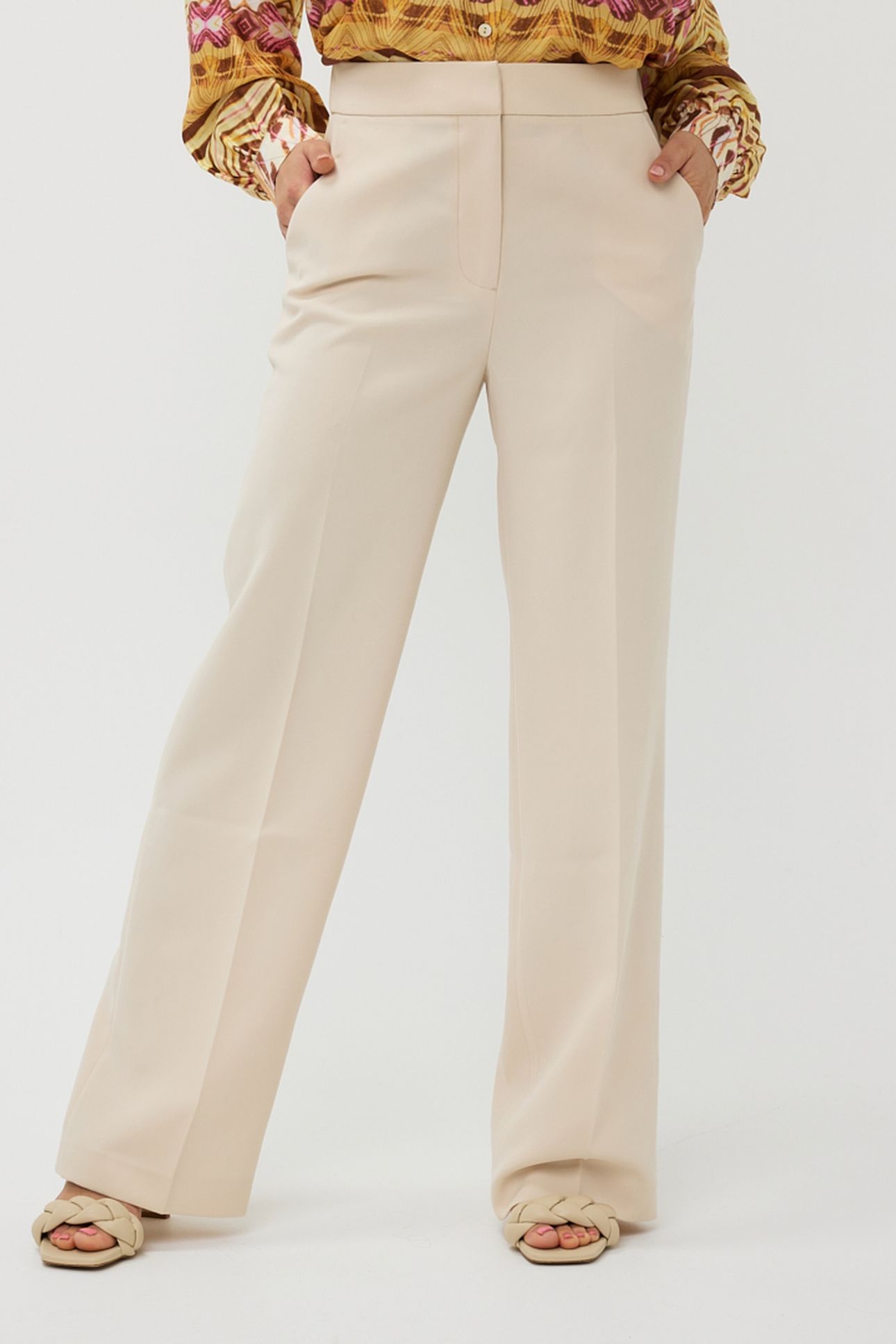 TROUSERS STRAIGHT BASIC SAND 1