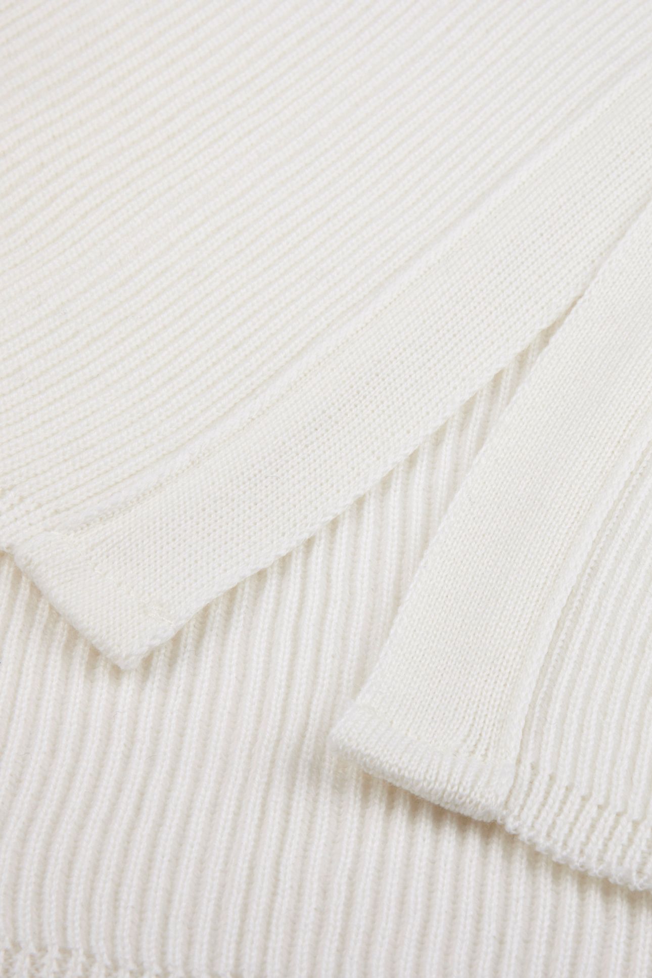 EMERY, PONCHO WHITE 4