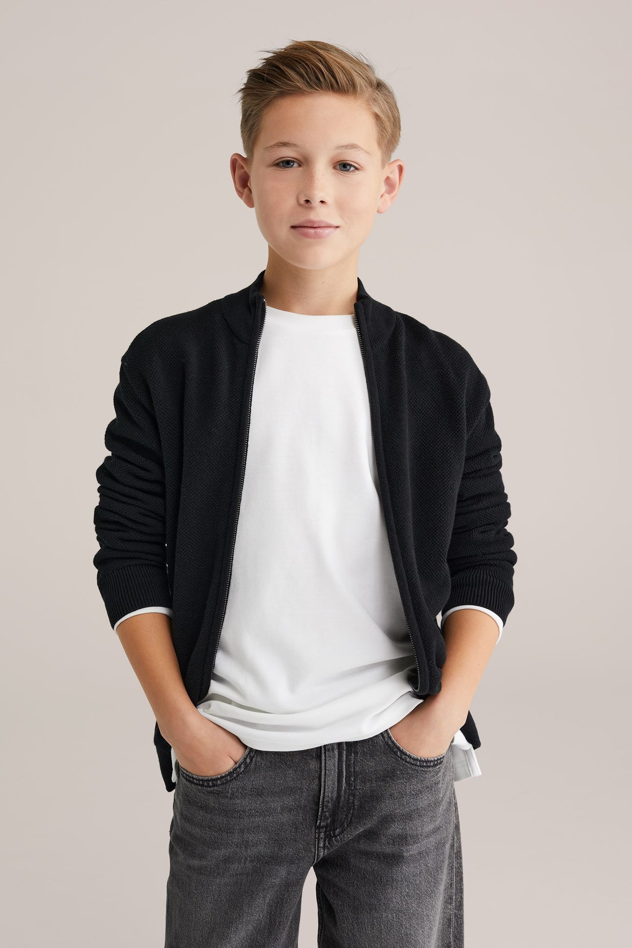 CARDIGAN BLACK 2