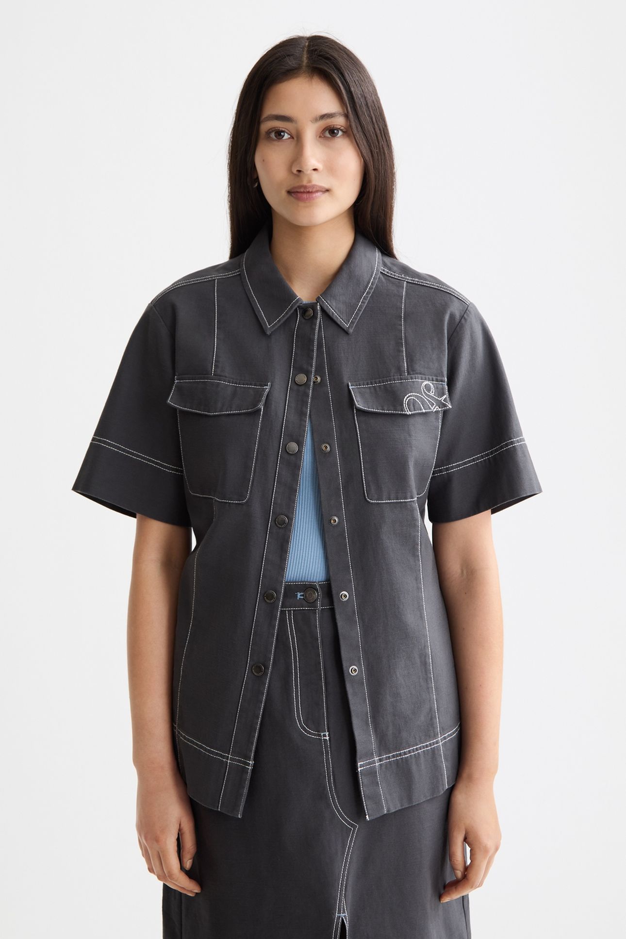 PATCH POCKET SHORT SLEEVE SHIRT CHARCOAL ART 1