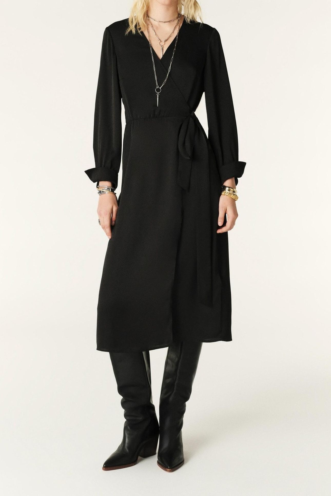 ROBE IRIS NOIR 1
