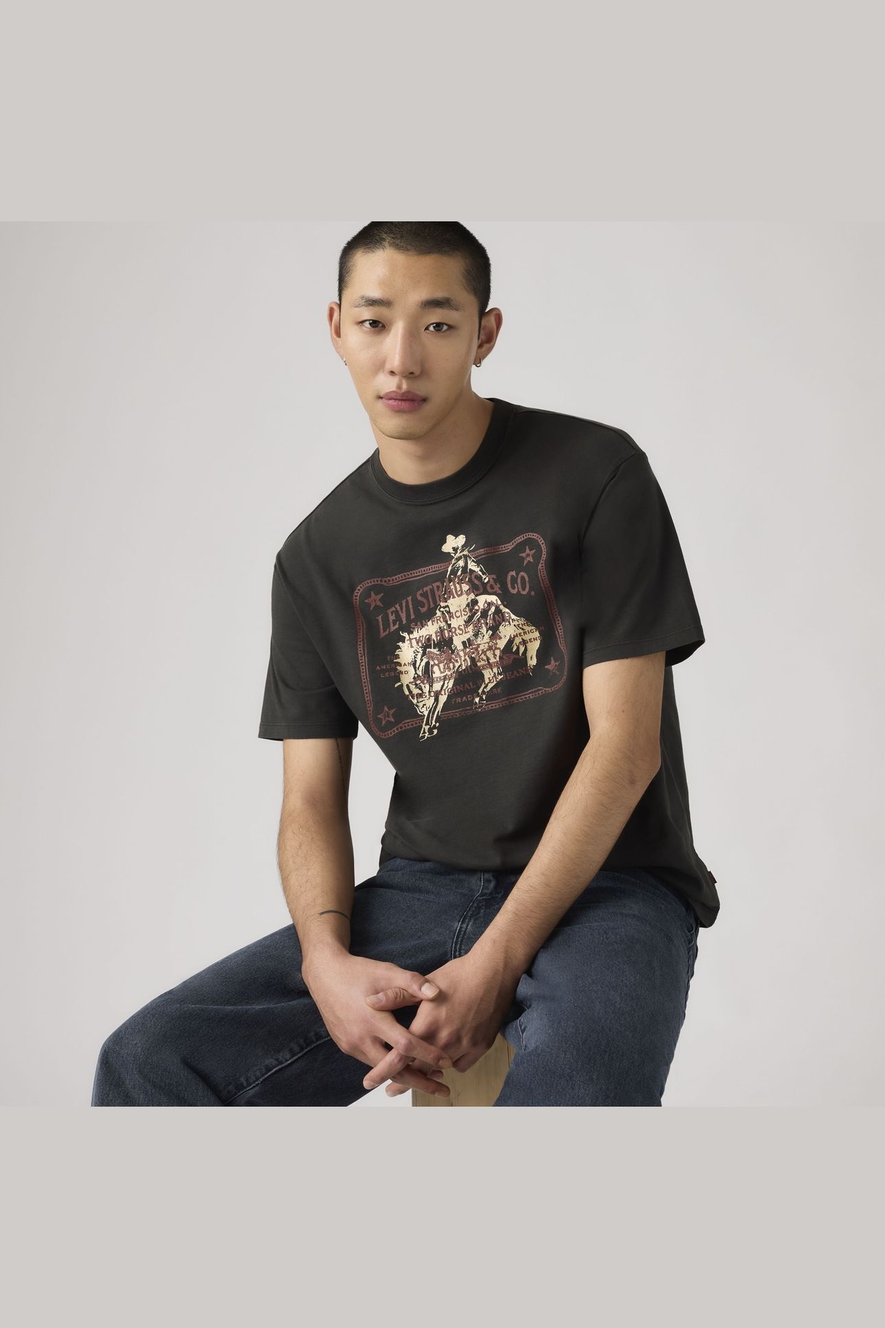 GRAPHIC VINTAGE FIT TEE 1