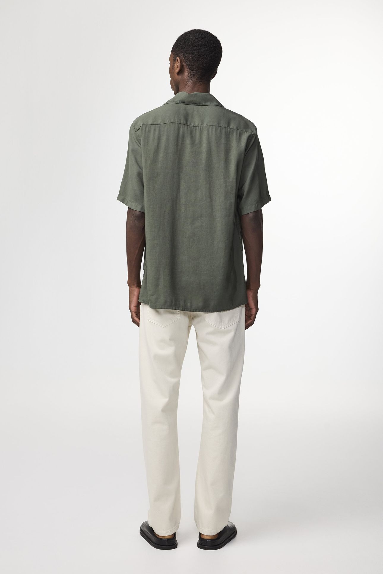 JULIO SS 2 PKT 5027 SHORT SLEEVE CROC GREEN 3