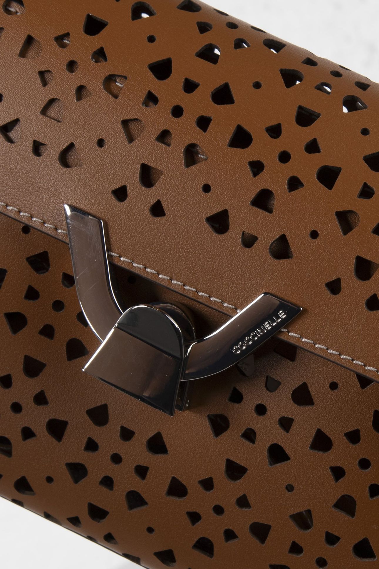 COCCINELLEDEW COW.PERF. CUIR 5