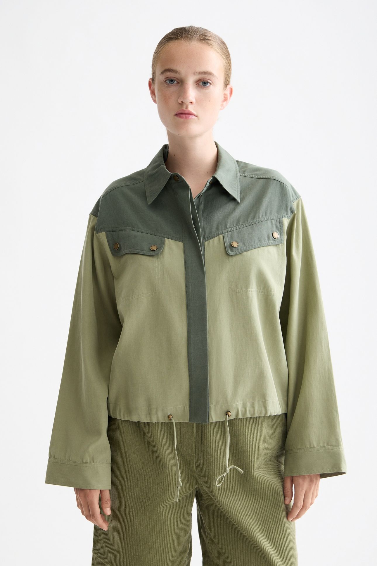 CONTRAST COLOUR SHIRT THYME 1