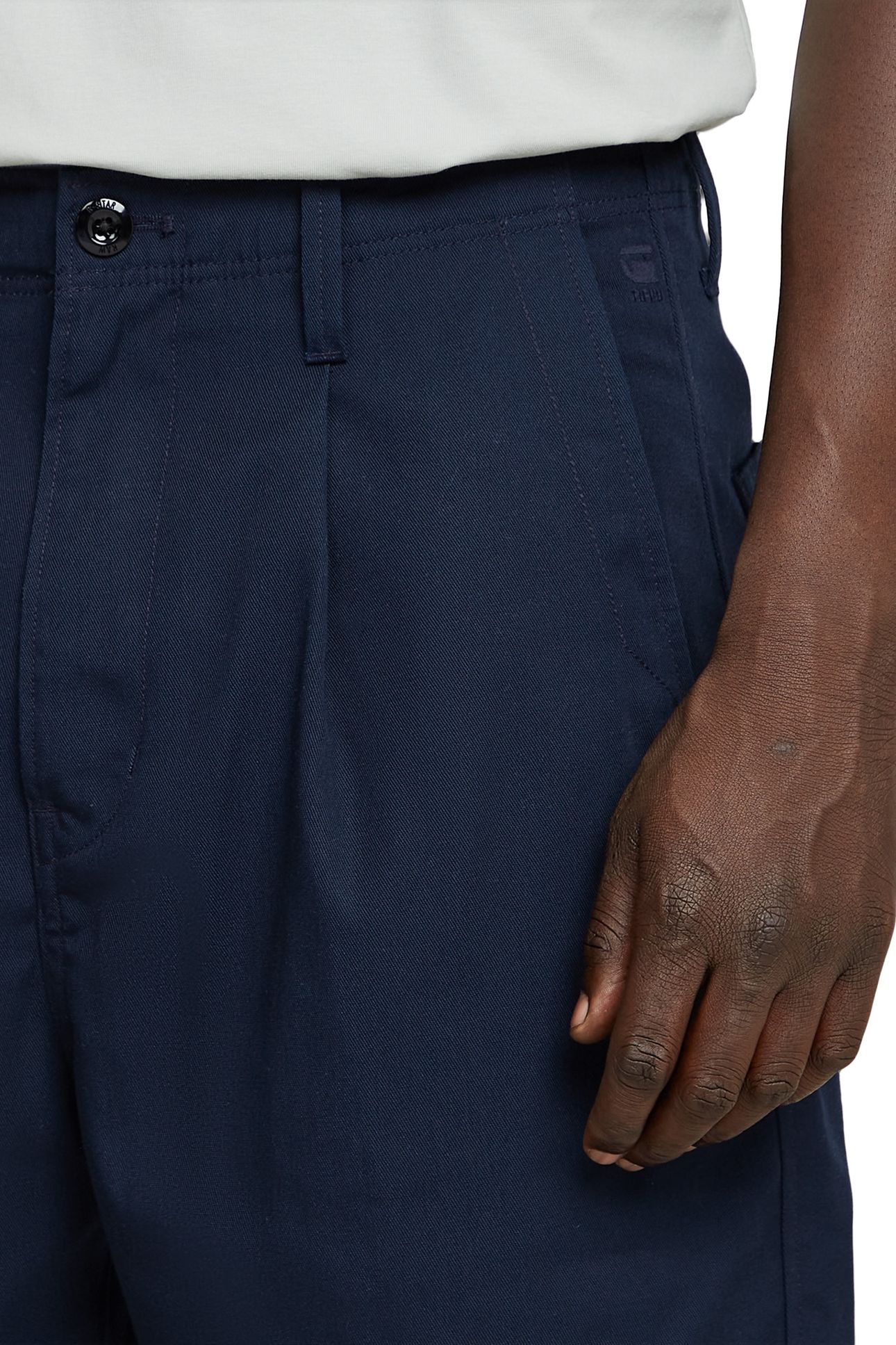PLEATED CHINO RELAXED TAPERED SALUTE 6