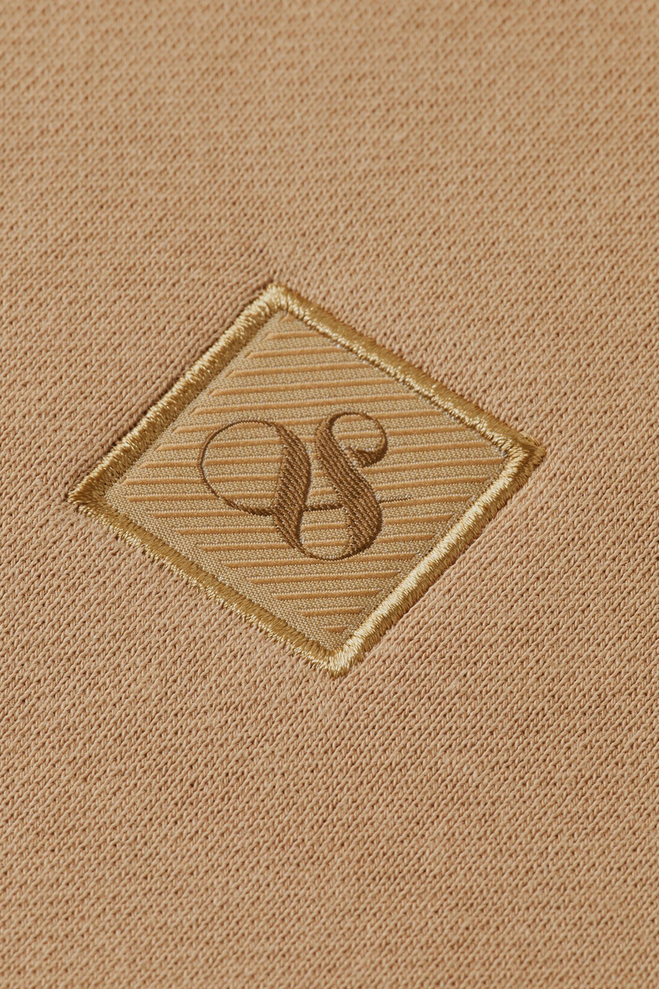 REGULAR-FIT LOGO BADGE HOODIE TANNIN 3