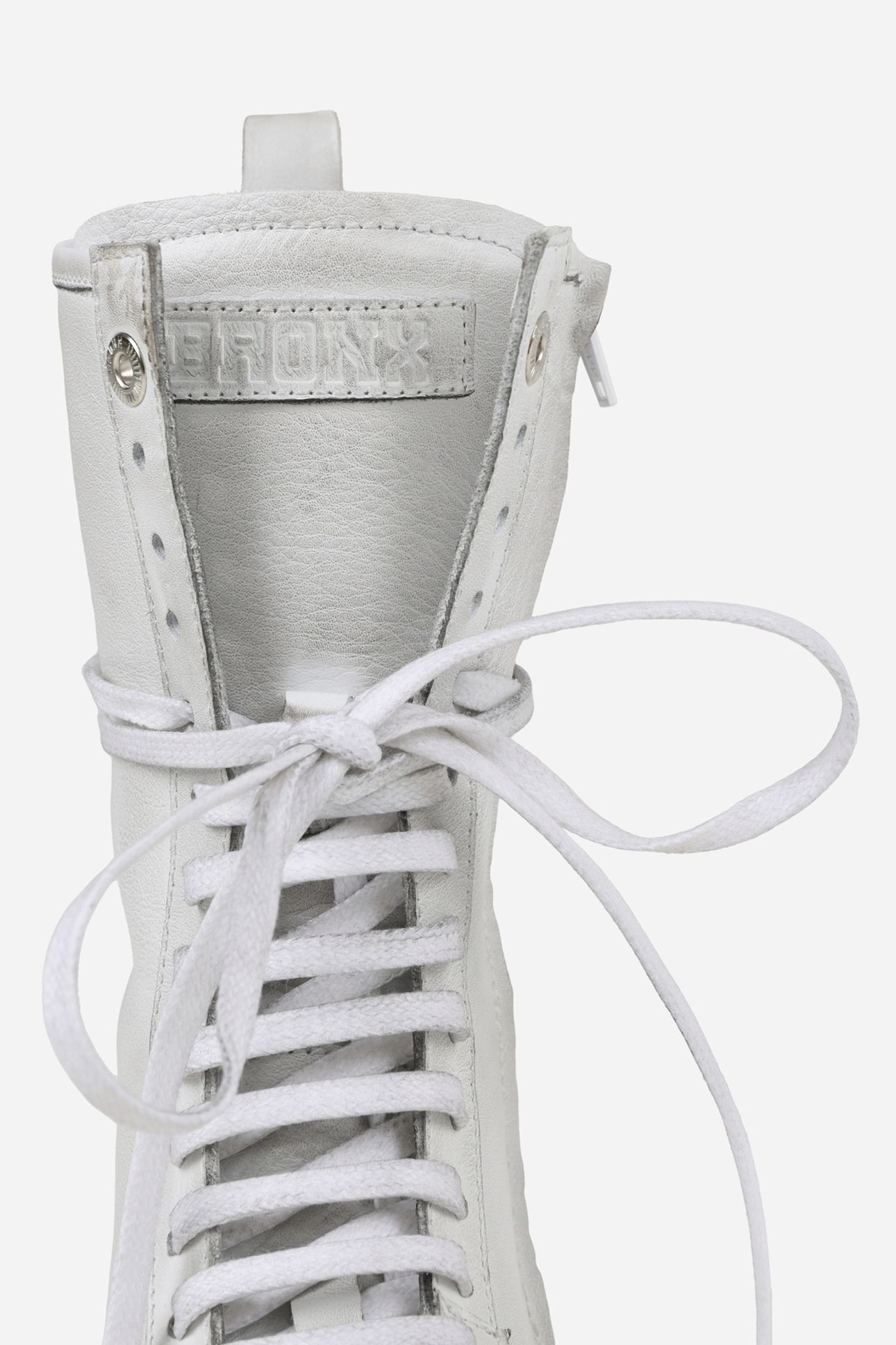 MYR-AA ANKLE BOOT OFF WHITE 9