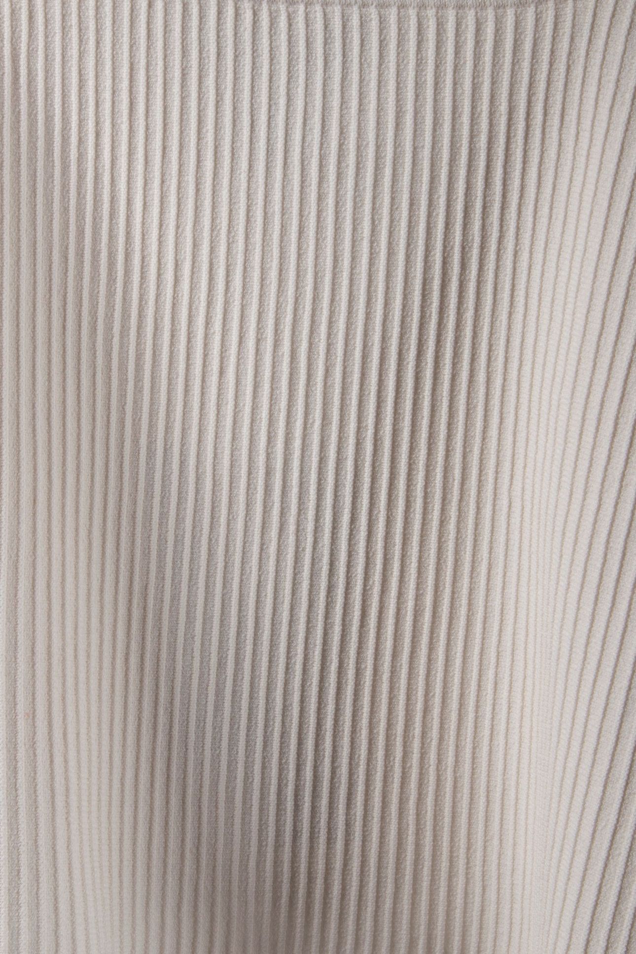 ARI TANK WHITE 5