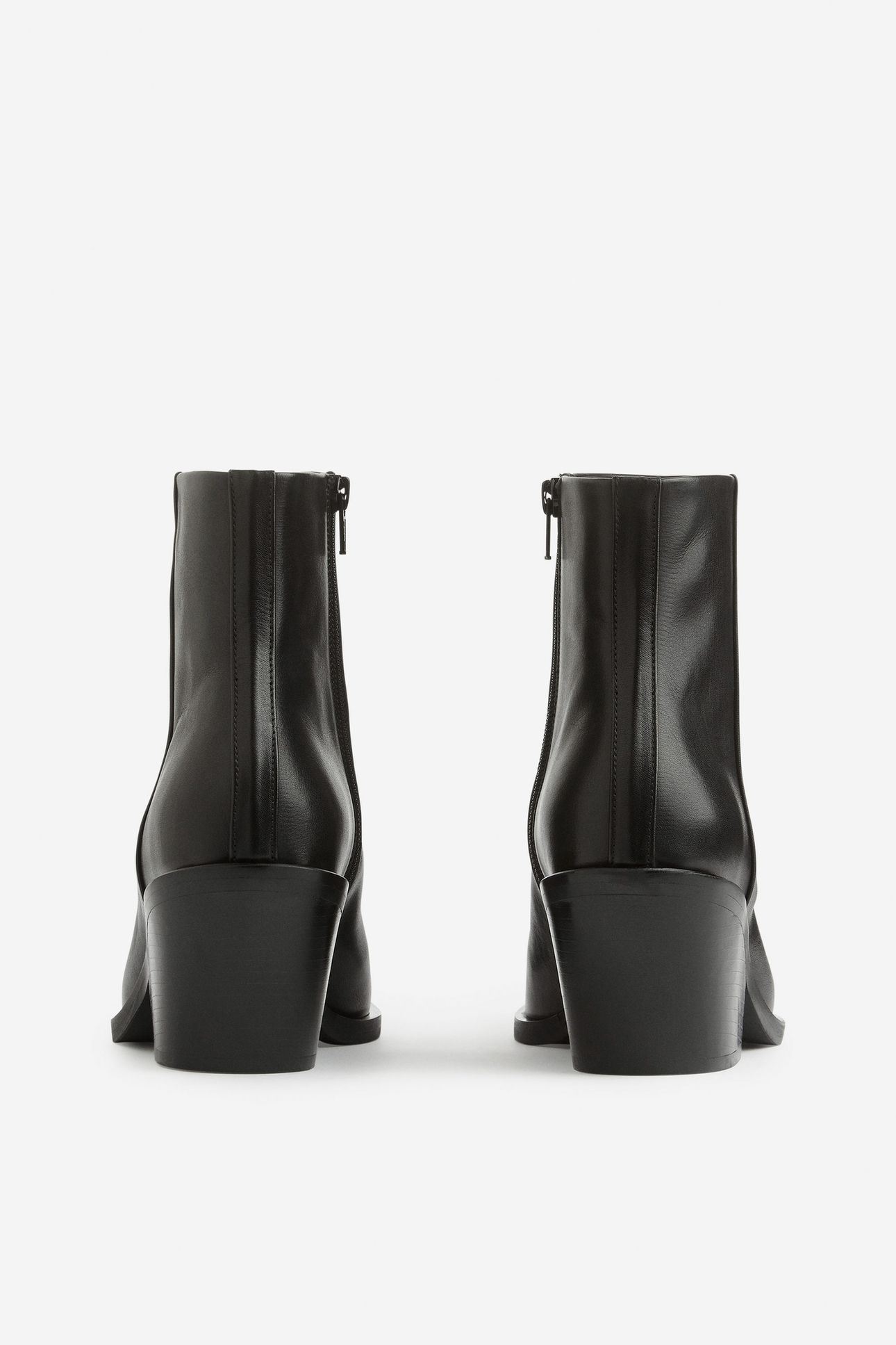 LEIA FRYE ANKLE BOOT BLACK 4