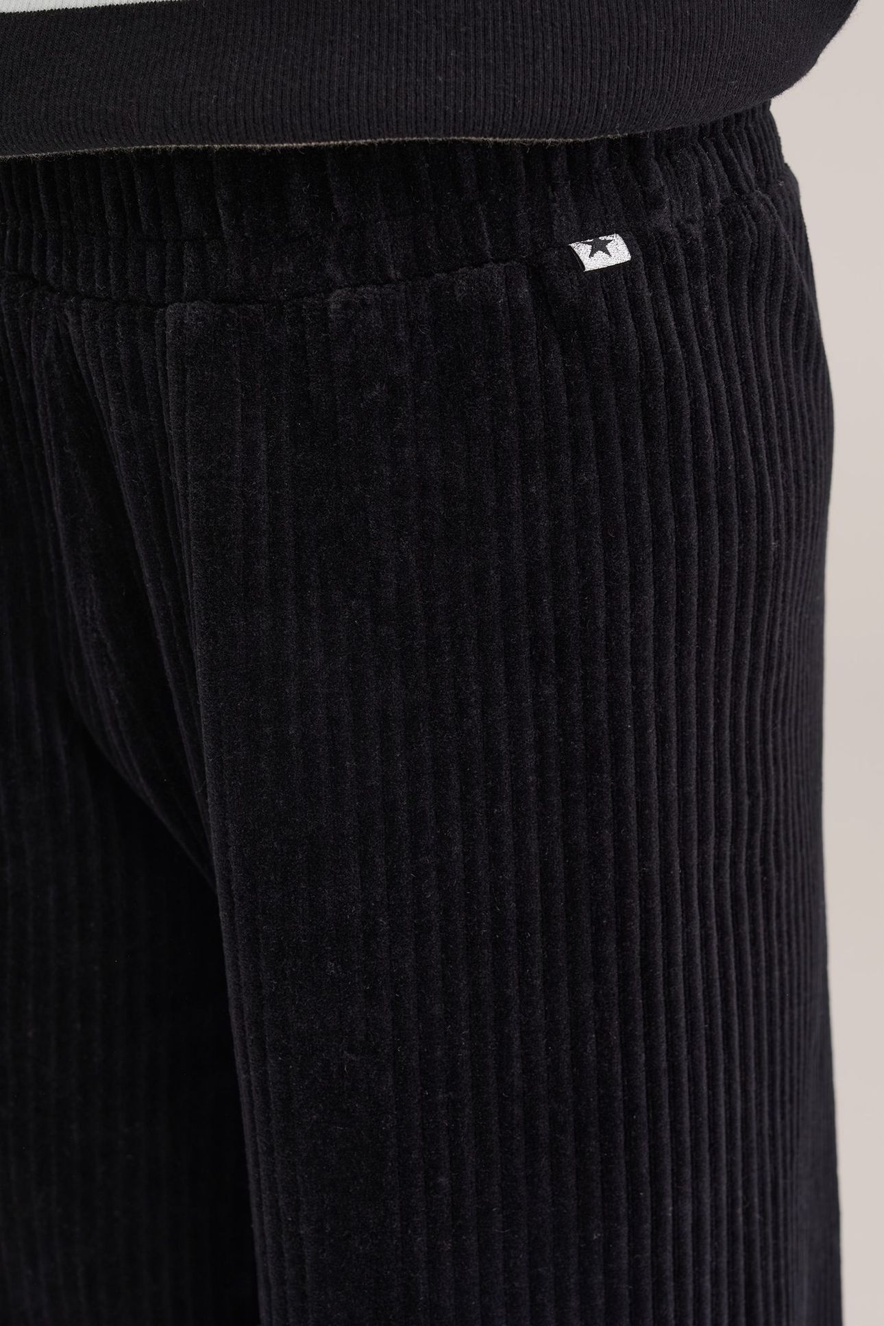 TROUSER BLACK 5