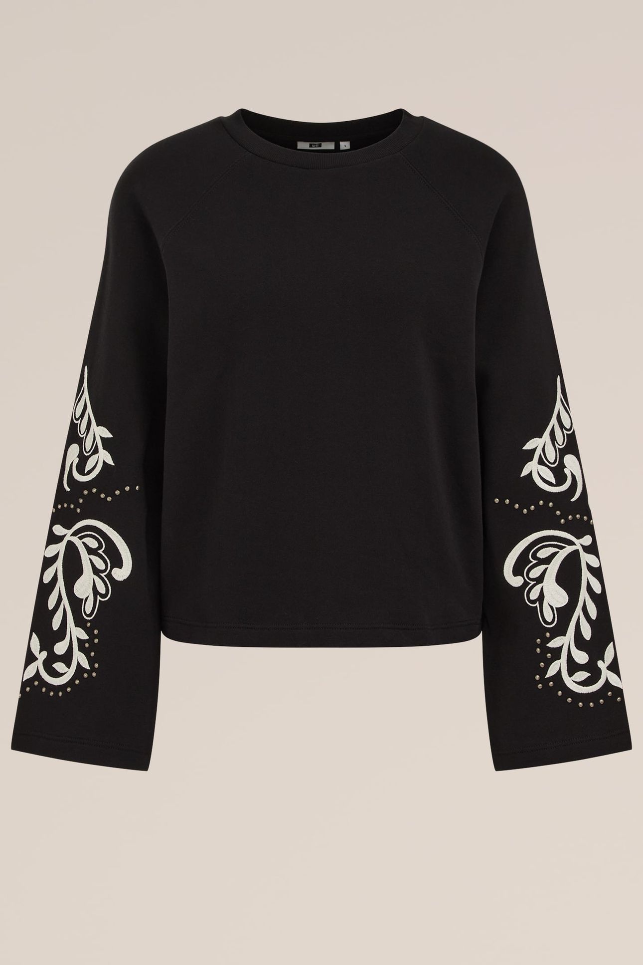 SWEATER BLACK 4