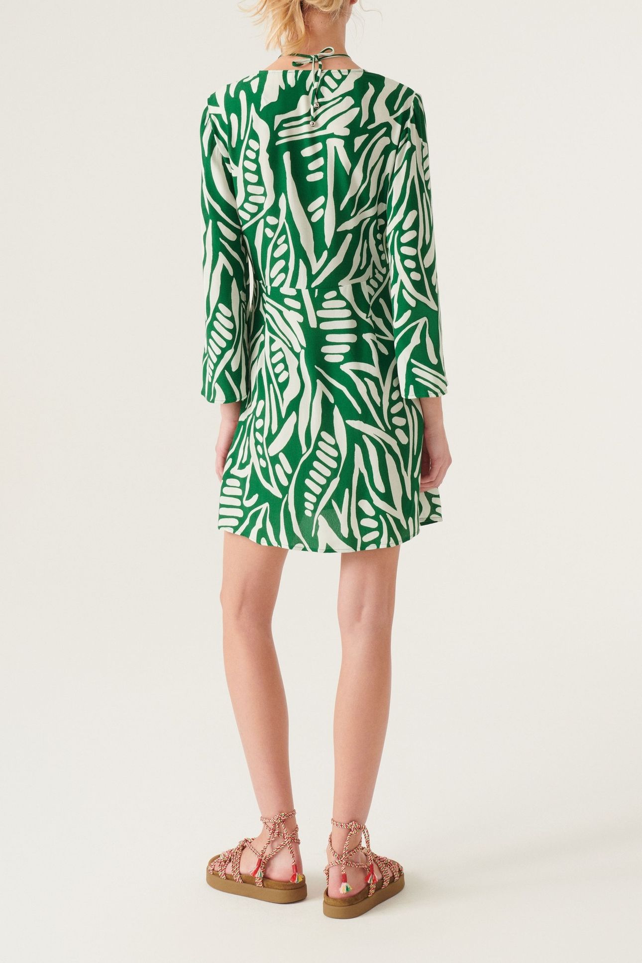 ROBE THESEE VERT 5
