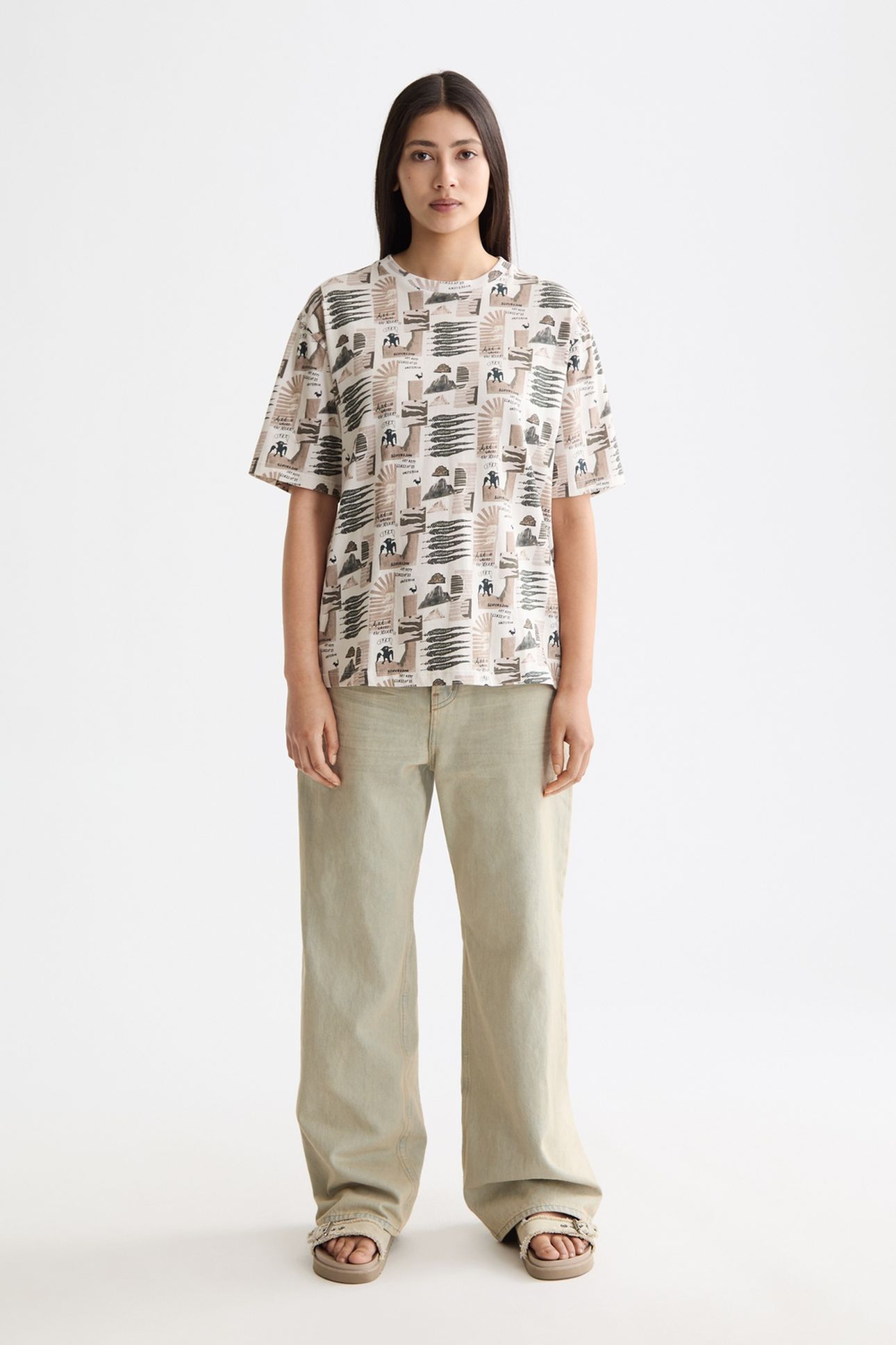 ALL OVER PRINTED LOOSE FIT T-SHIRT ART DEPT COLLAGE GREY SCA 1