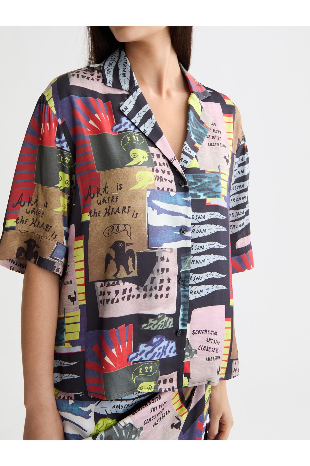 PRINTED SHORT SLEEVE FLUID SHIRT ART DEPT COLLAGE MULTICOLOR 6