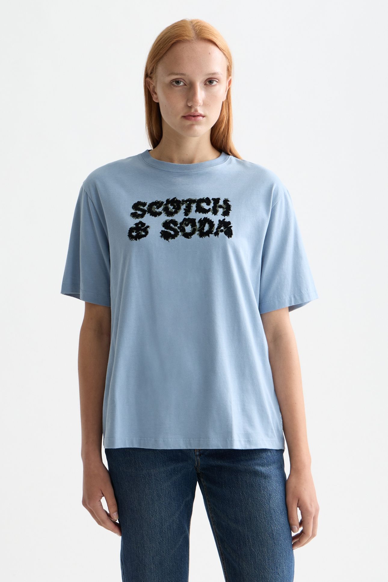 LOOSE FIT T-SHIRT WITH LEOPARD ARTWORK FADED DENIM 2