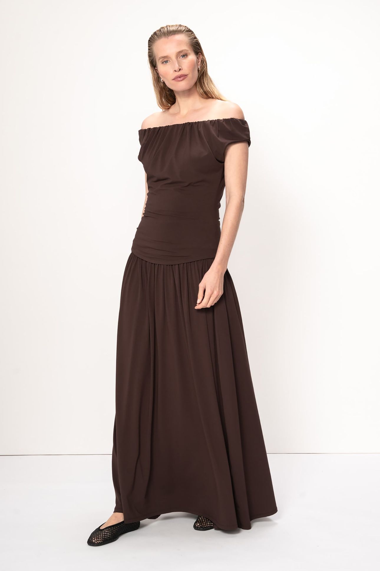 NIA TOP BLACK COFFEE 1
