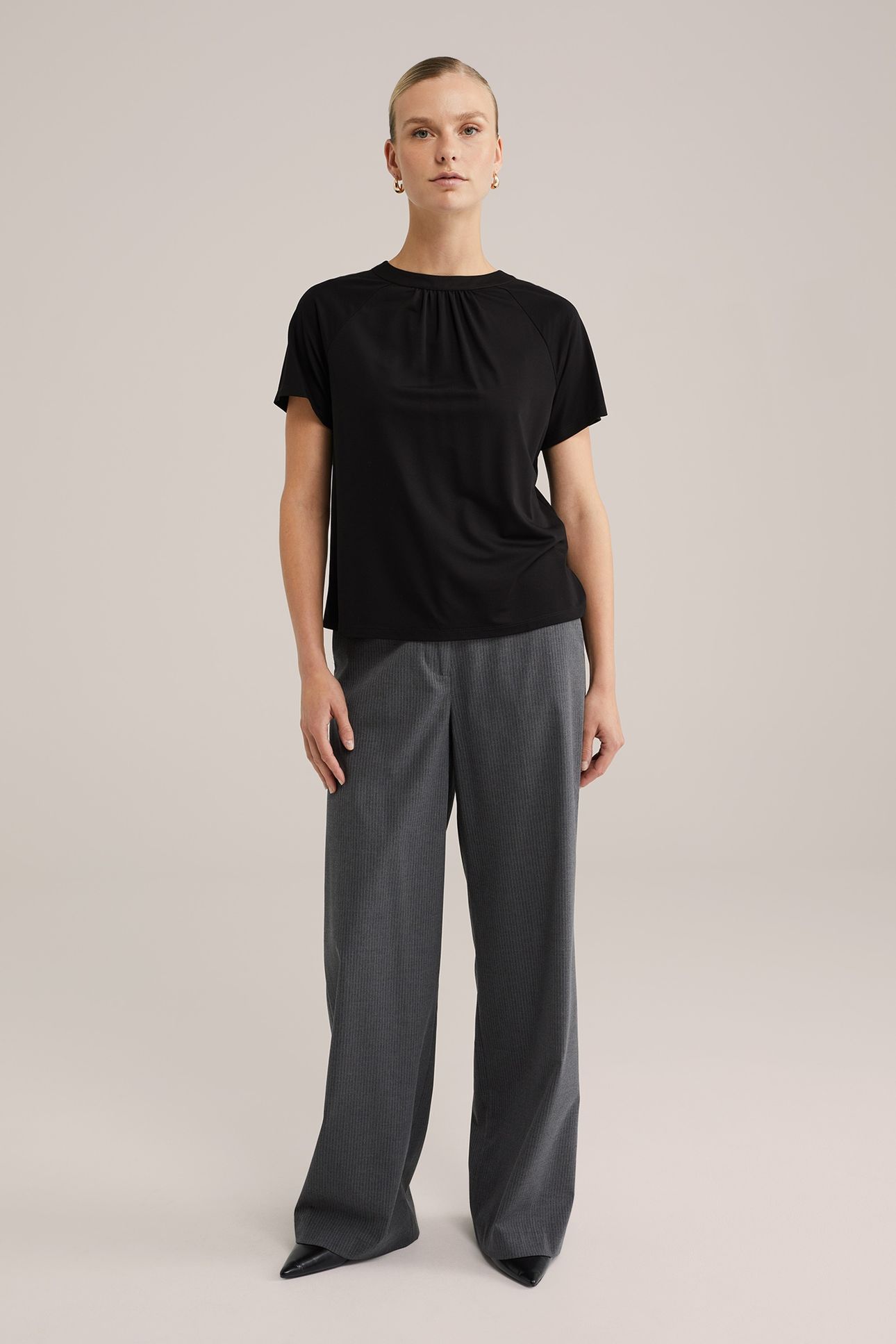 T-SHIRT BLACK 3