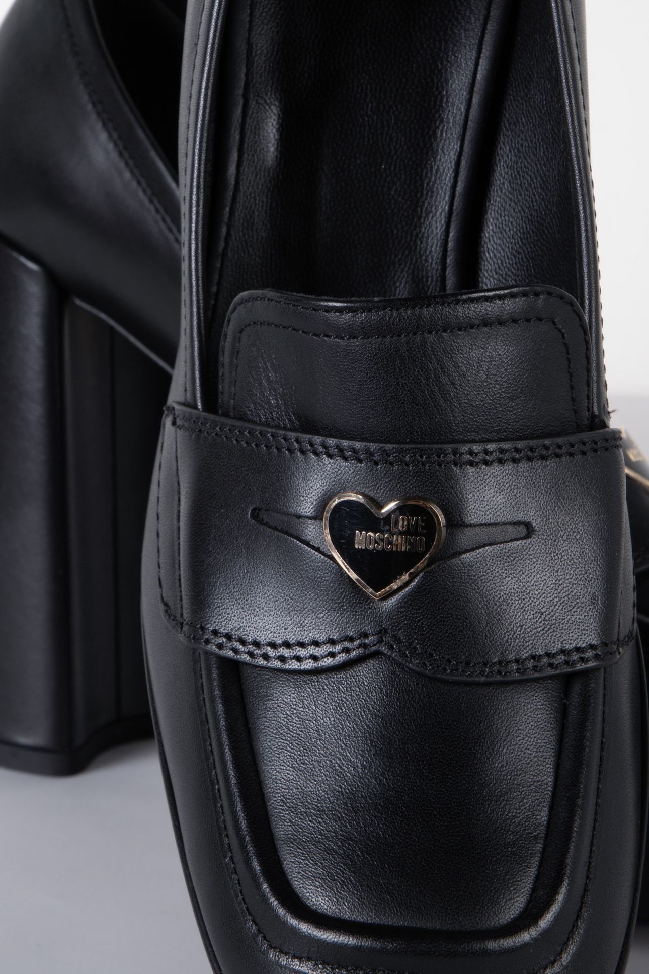 GOATSKIN PUMP BLACK 4