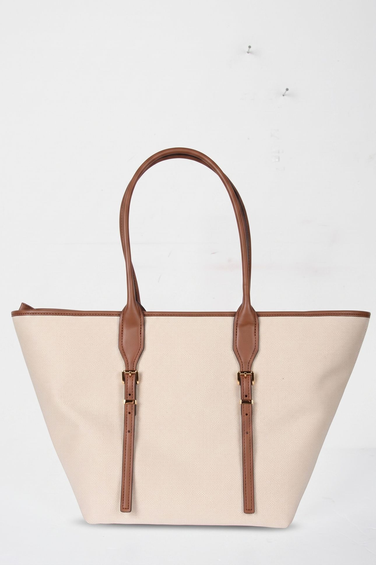 LARGE BUCKLE TOTE LUGGAGE 3