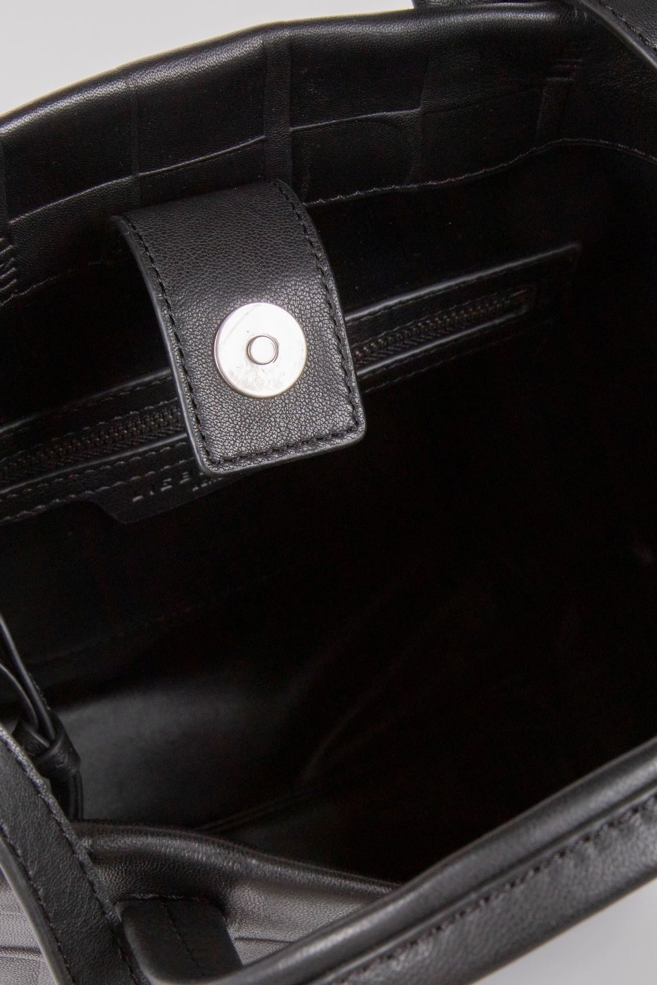 TOTE MEDIUM BLACK 5