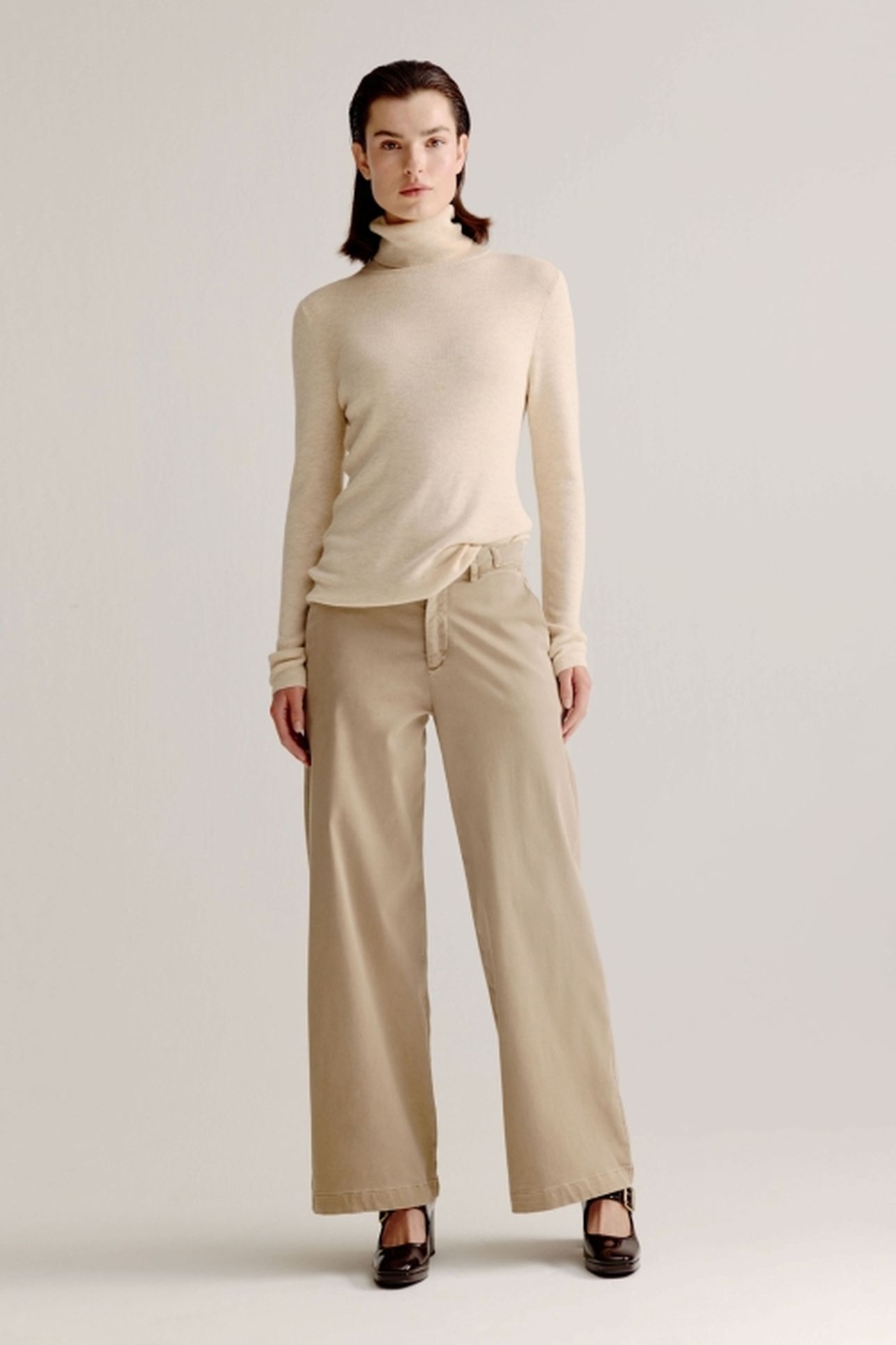 SAAR SWEATER SAND 2