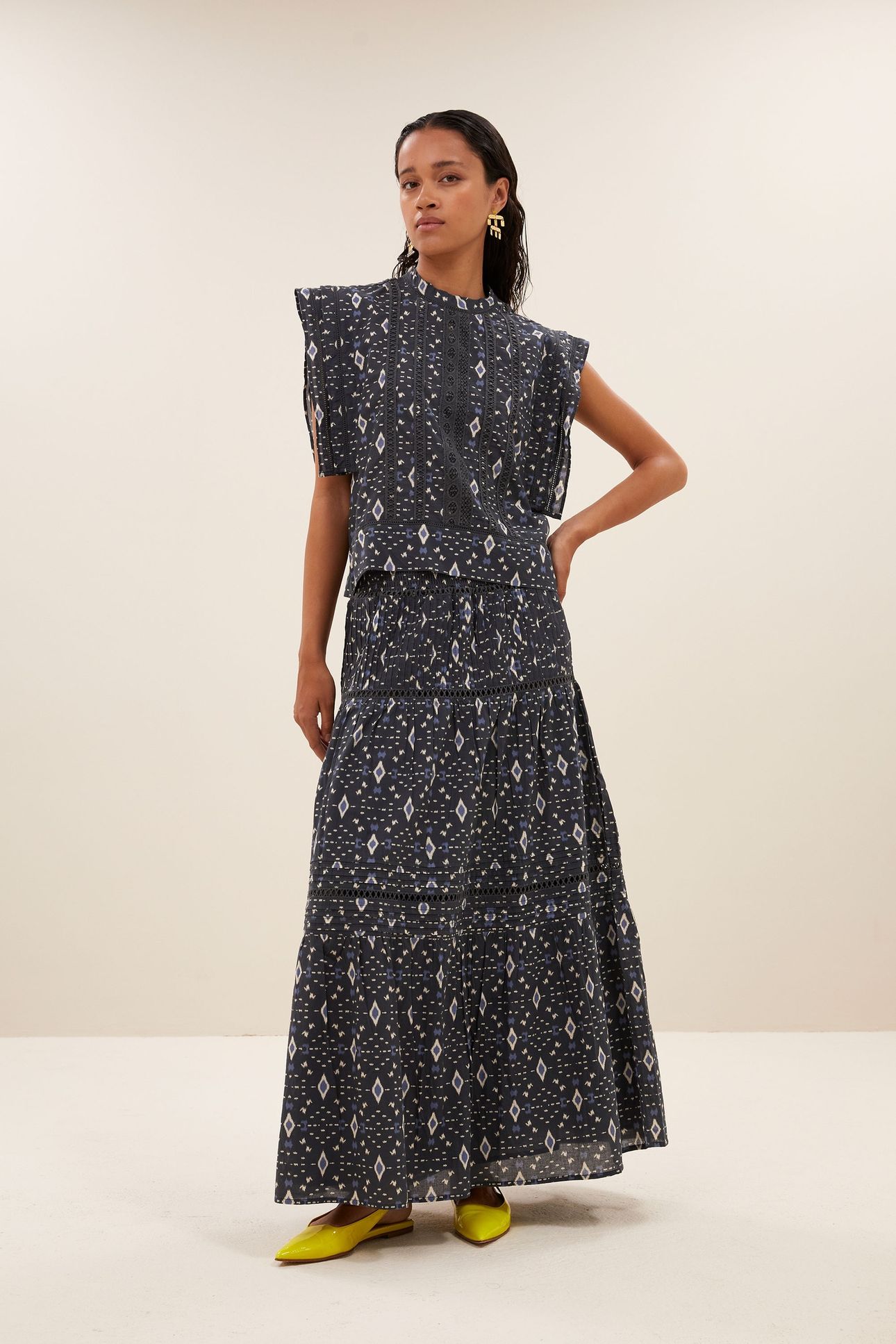 XENA MIDNIGHT IKAT SKIRT MIDNIGHT IKAT 2