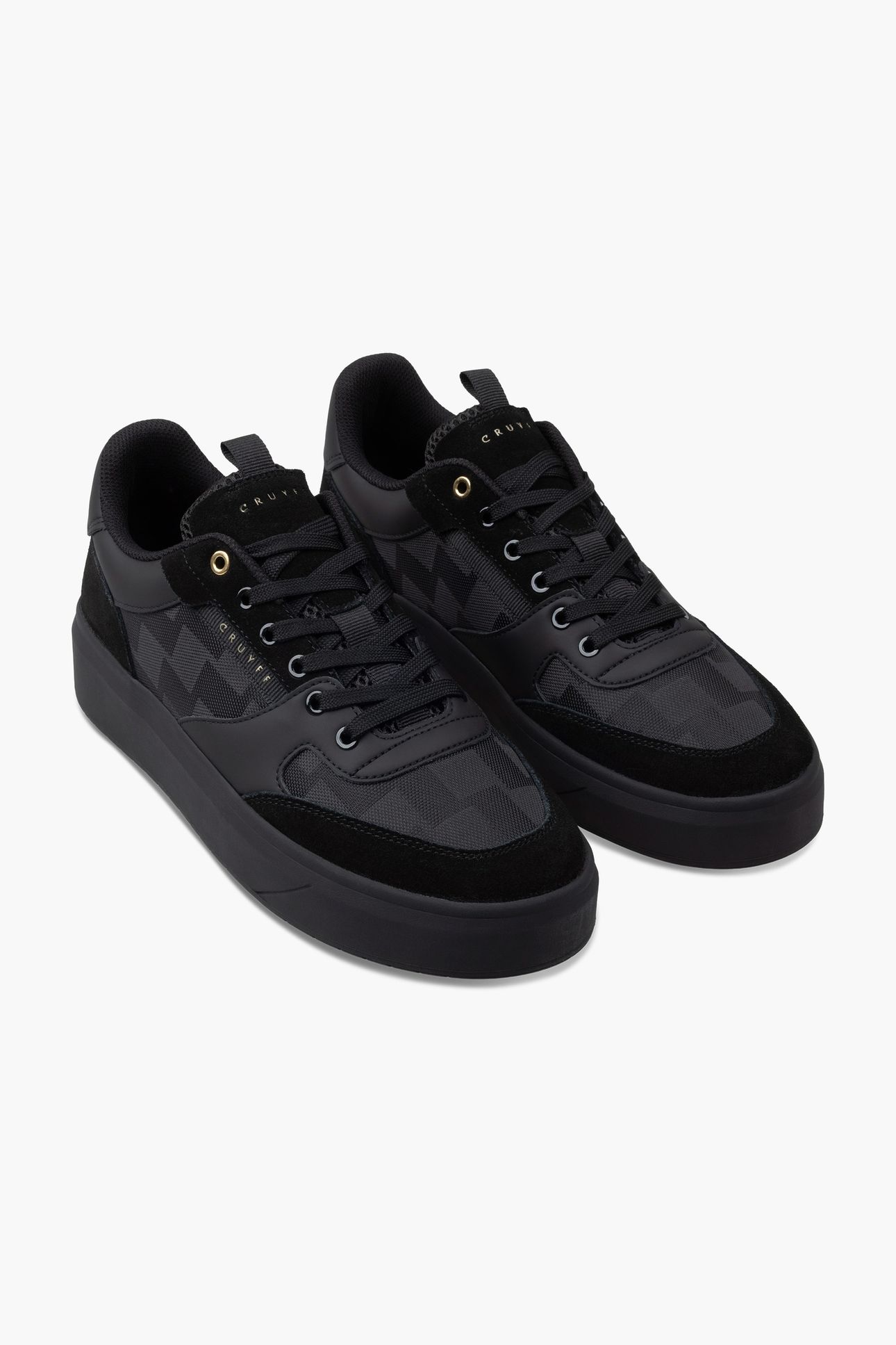 TERRA COURT BLACK/GOLD 3