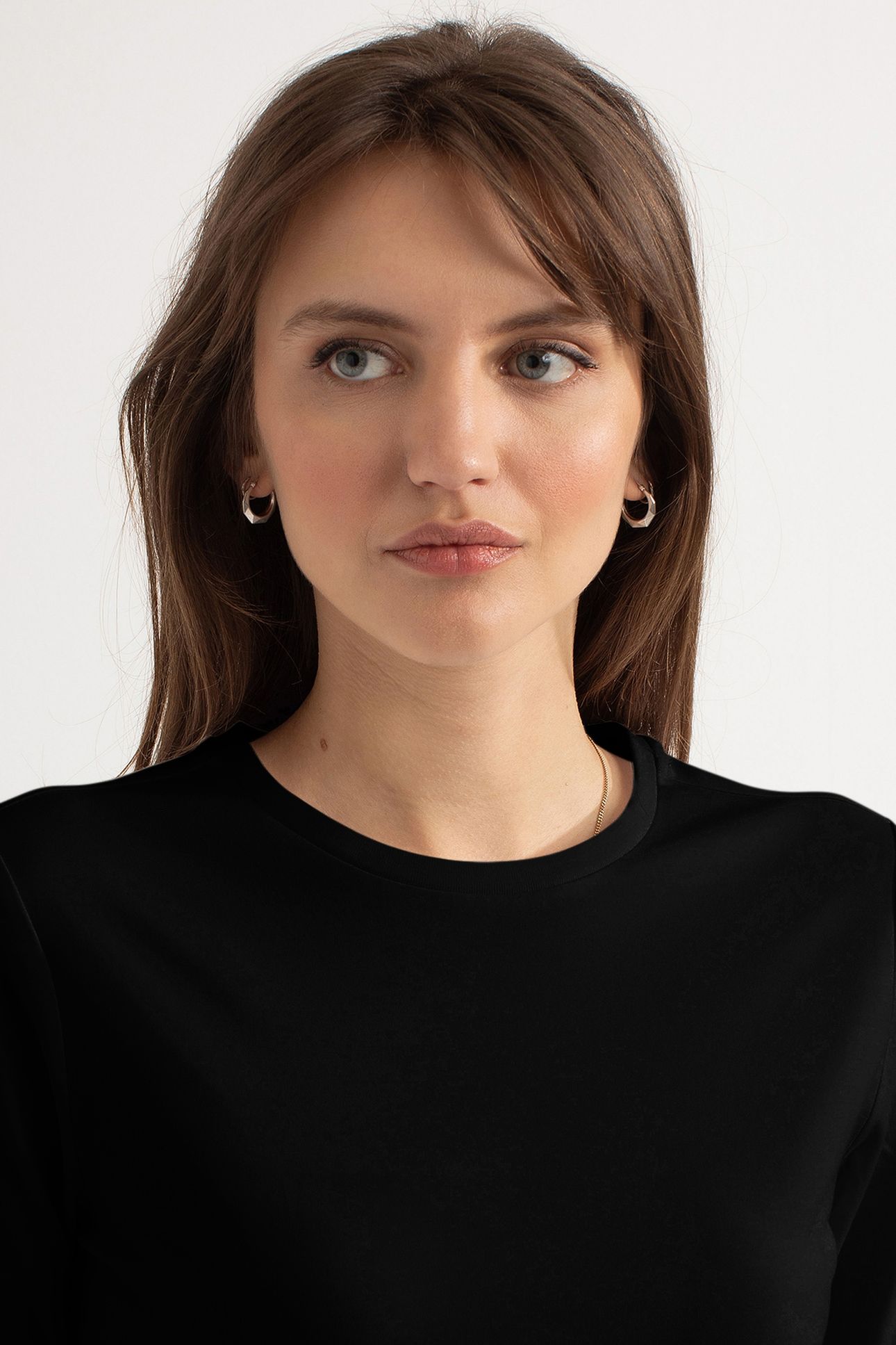 HAILEY LS T-SHIRT BLACK 3