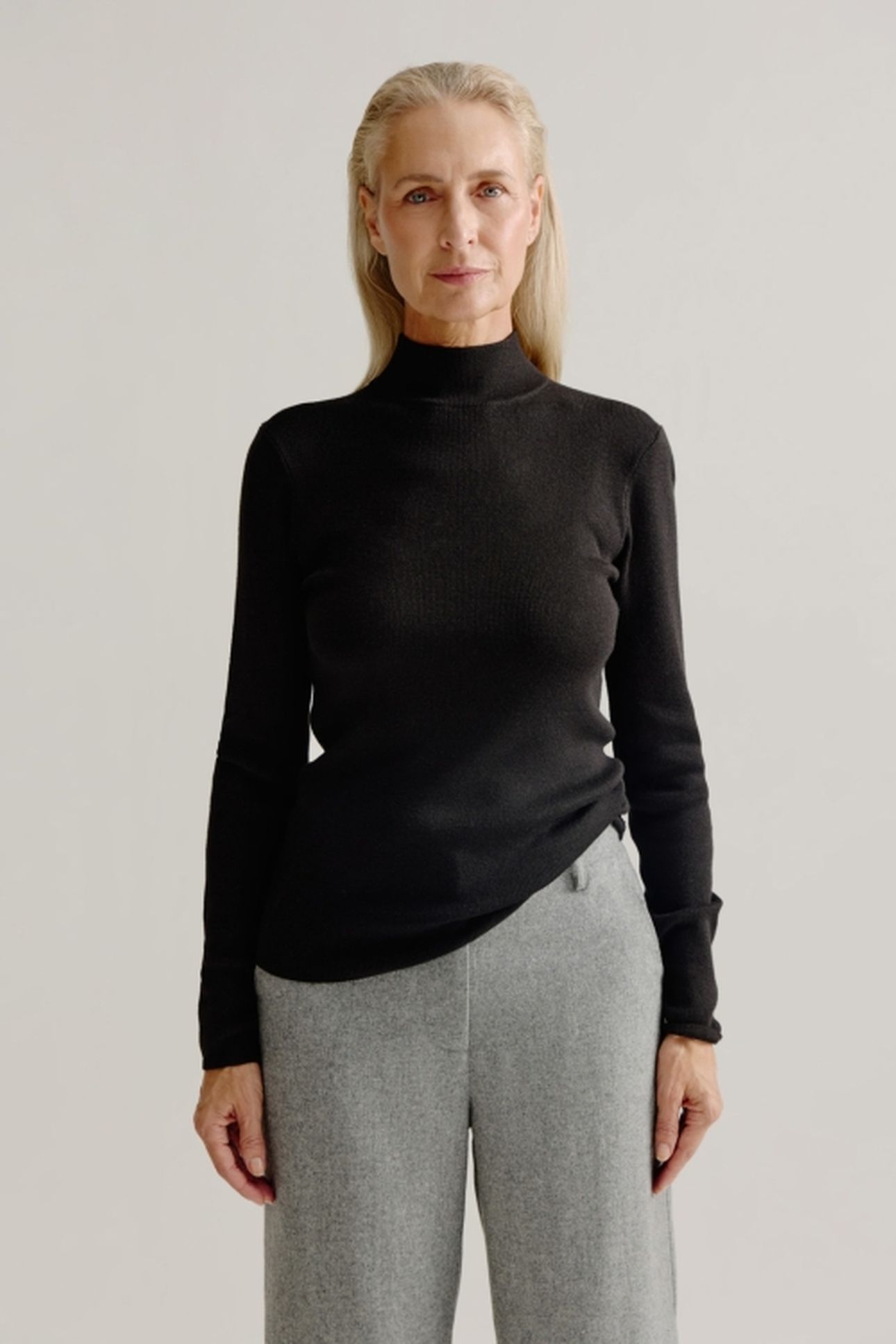ANGIE SWEATER BLACK 1