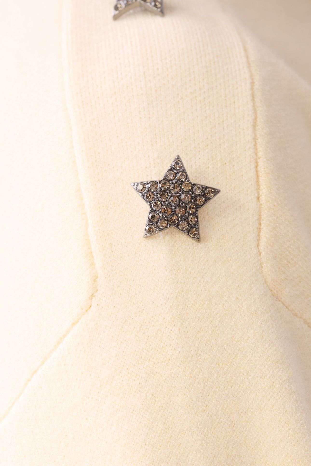 LA-SBSTAR BUTTON KNIT OFFWHITE 5
