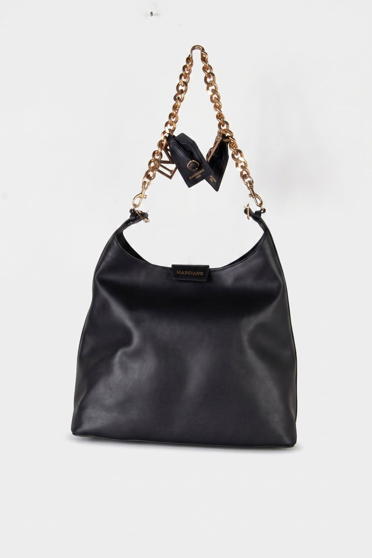 HOBO MEDIUM JET BLACK A996 1