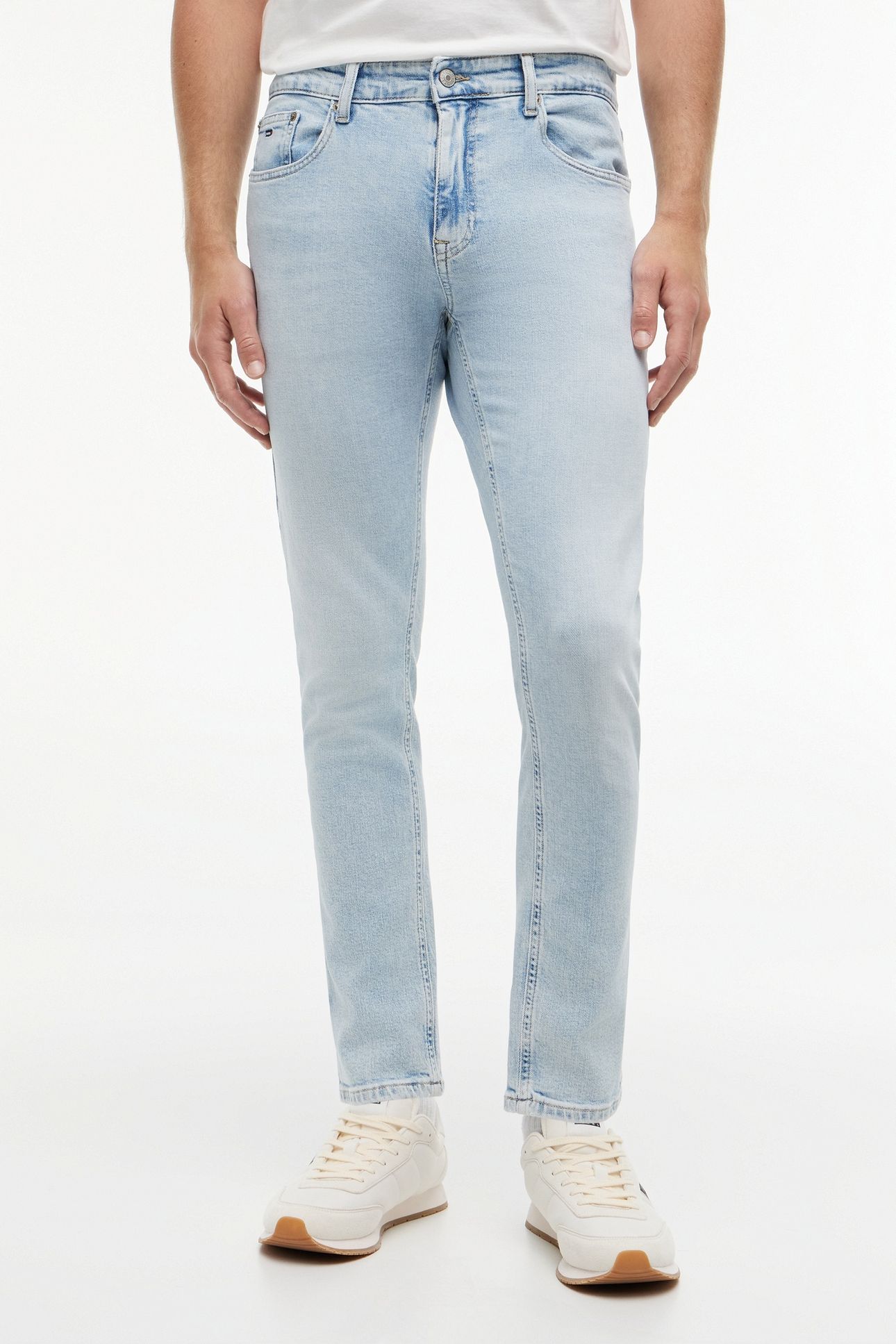 AUSTIN SLIM TAPERED DENIM LIGHT 1