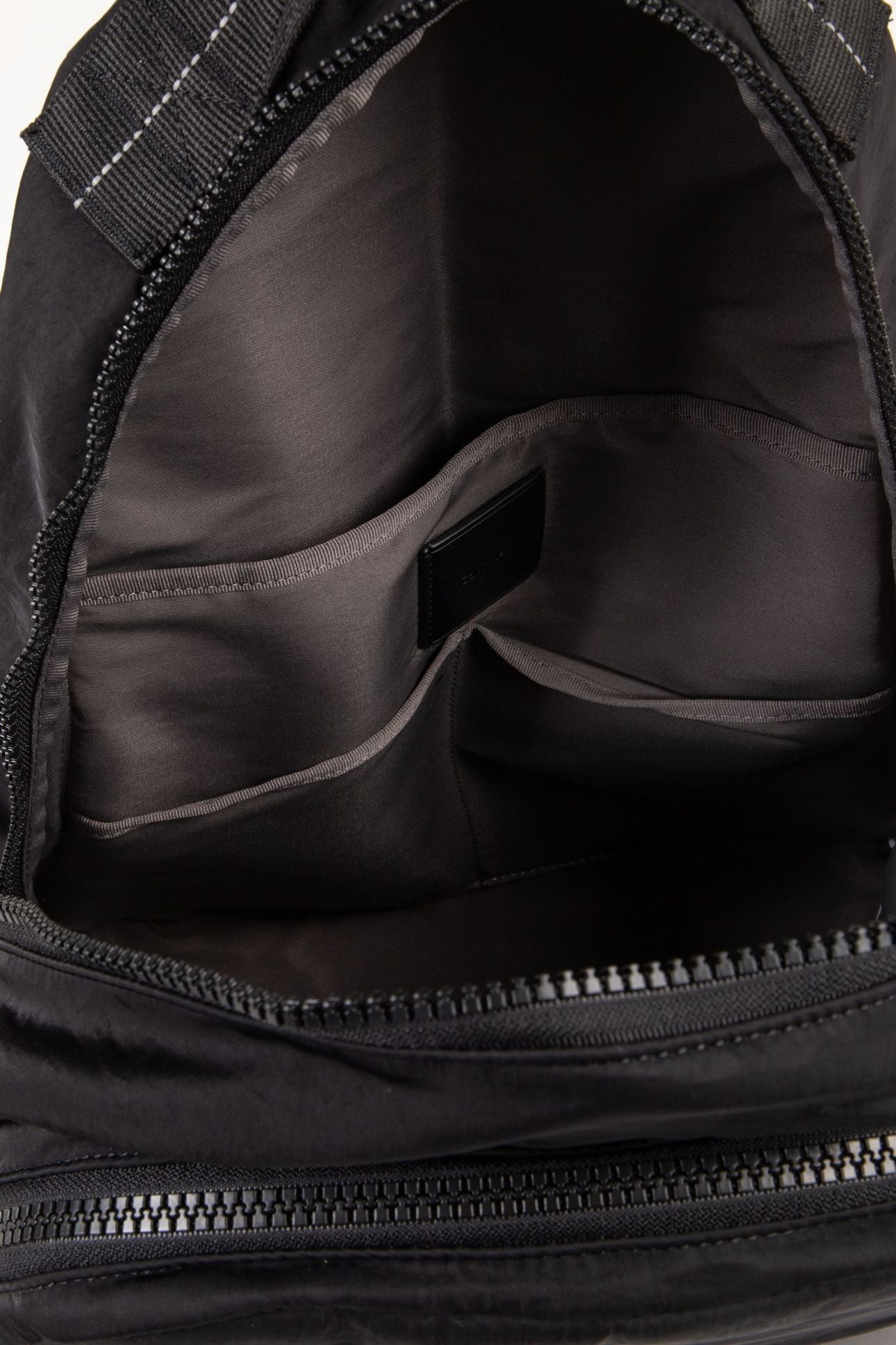 STRIPED UTILITY ZIP BACKPACK BLACK 5