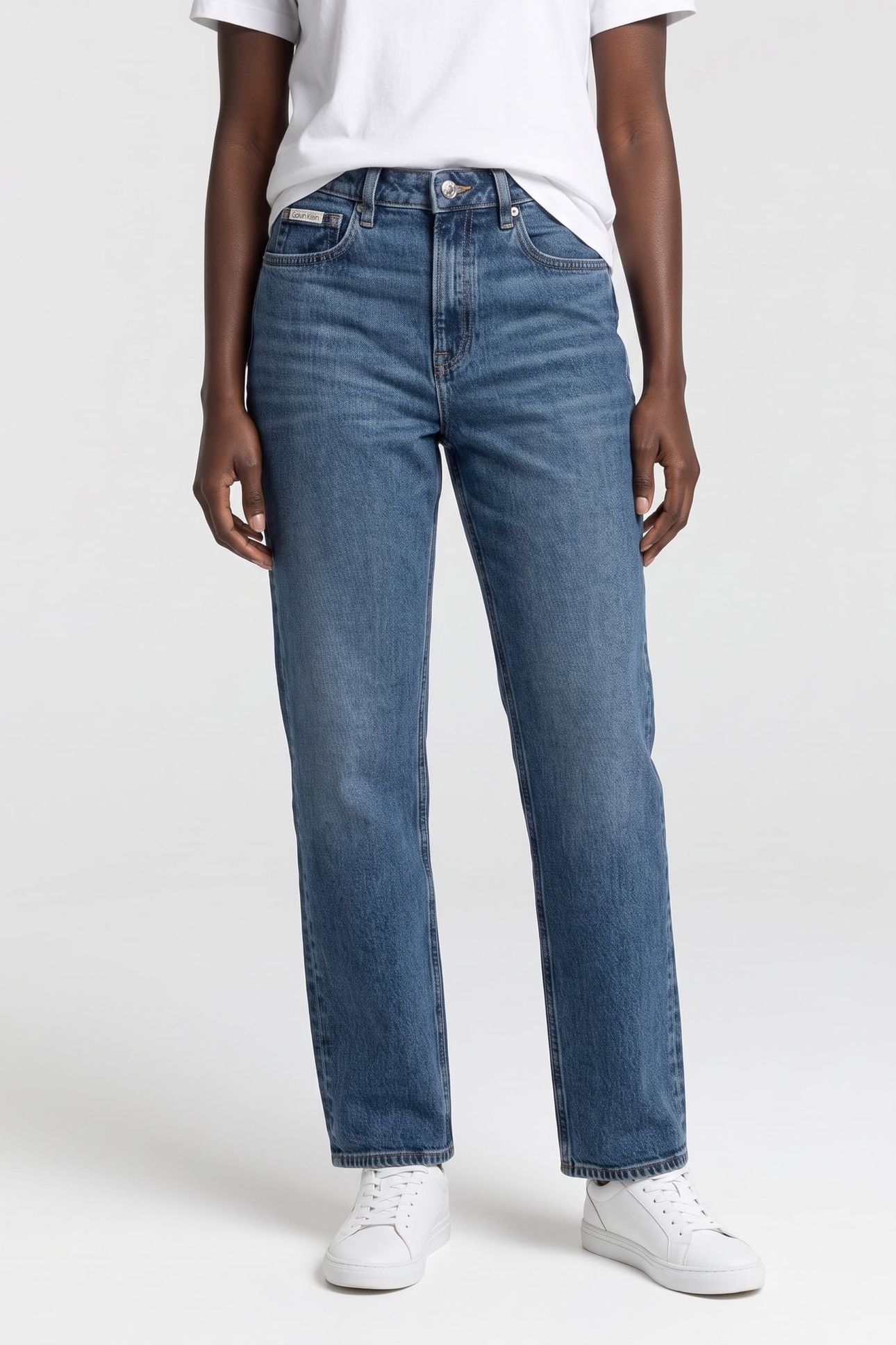 HIGH RISE STRAIGHT SAGE JEAN STANTON 1