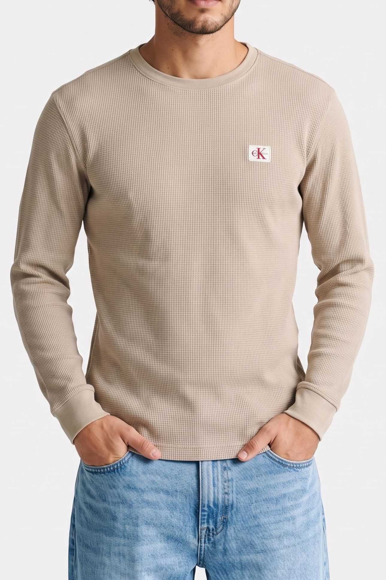 LONG SLEEVE WAFFLE BADGE T-SHIRT PLAZA TAUPE 1