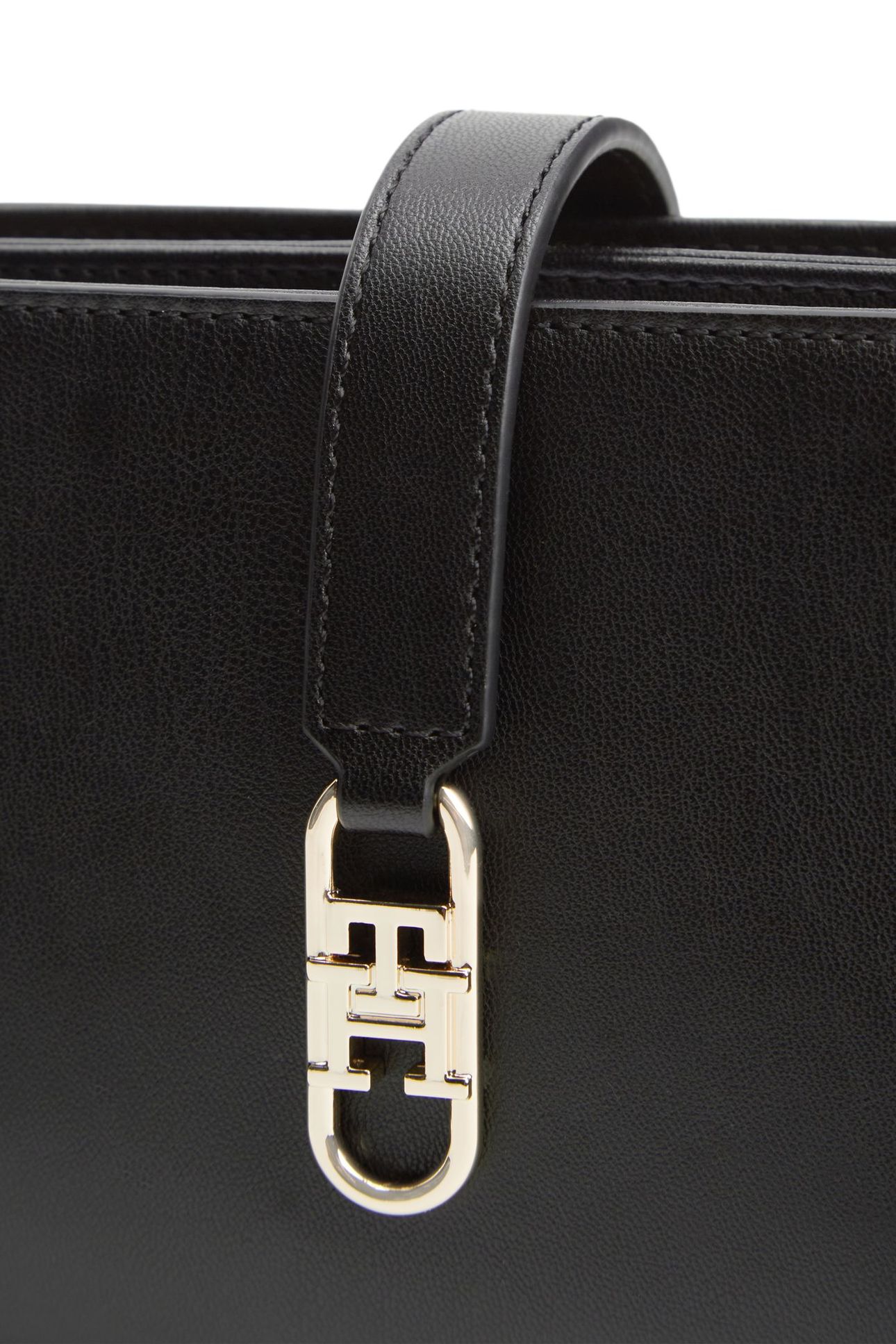 LIBRE CHAIN CROSSOVER BLACK 5
